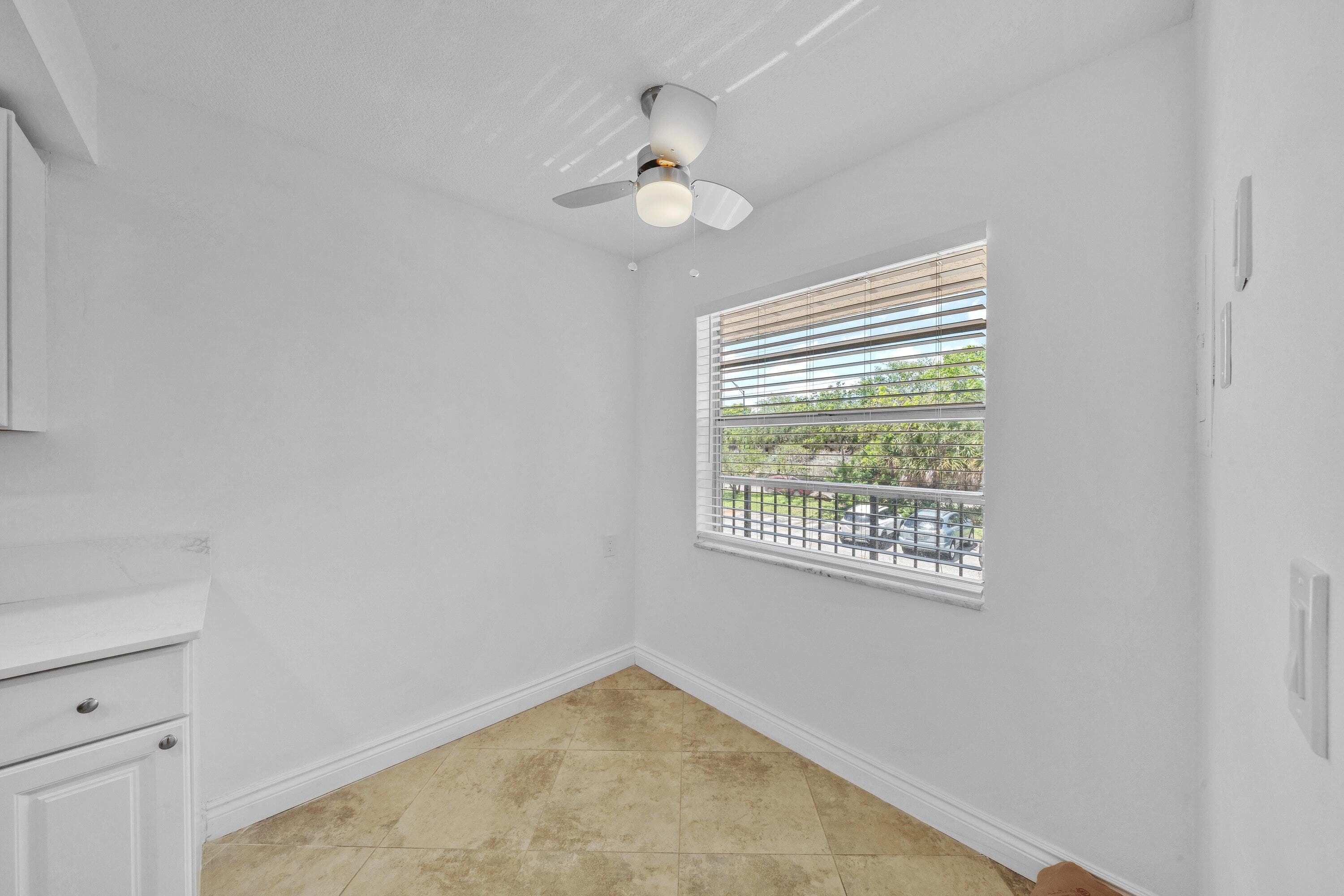 3099 NW 48th Avenue 260, Lauderdale Lakes, FL 33313 7