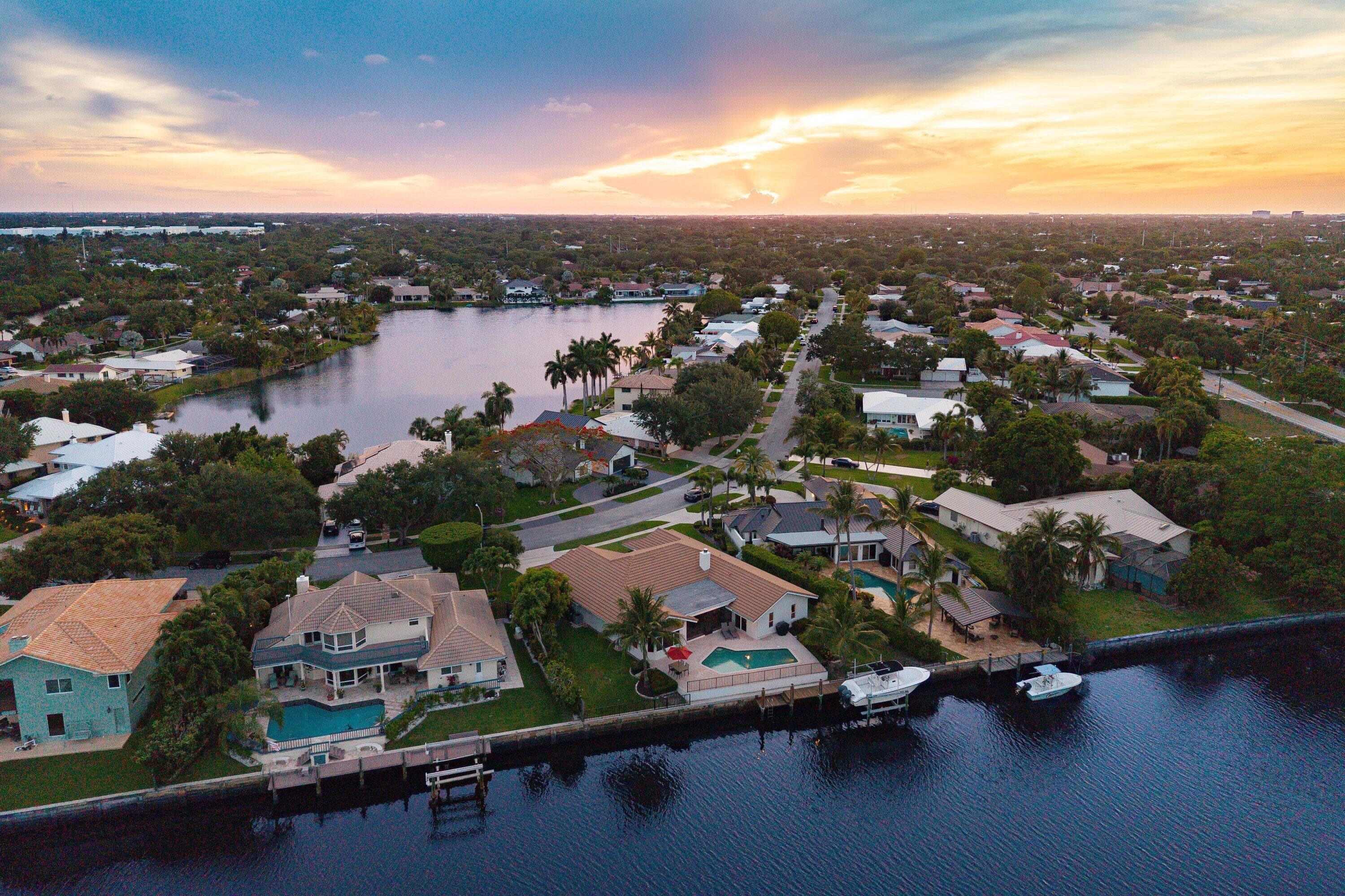 763 Camino Lakes Circle, Boca Raton, FL 33486 25