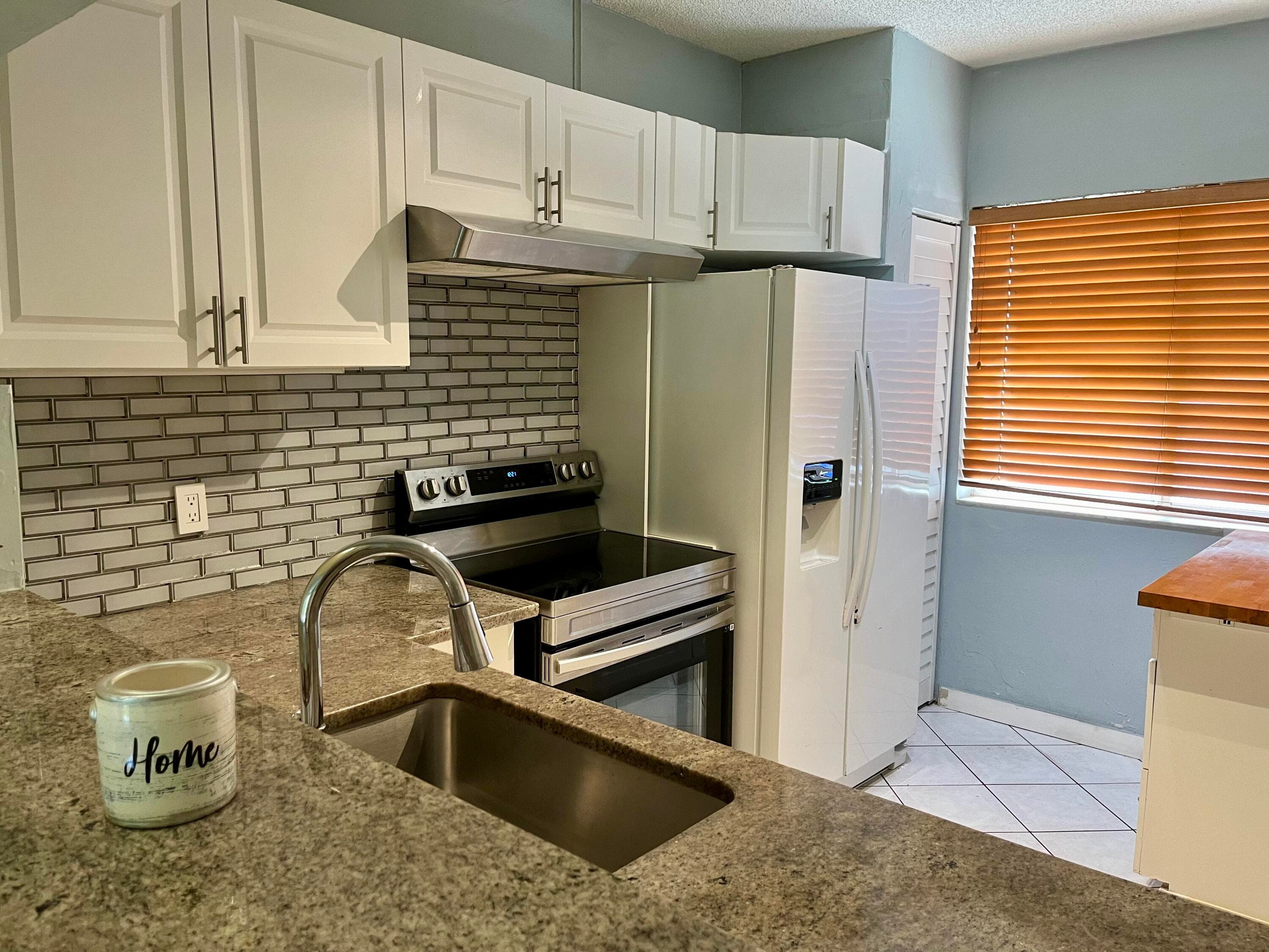 2317 SW 82nd Terrace, North Lauderdale, FL 33068 12