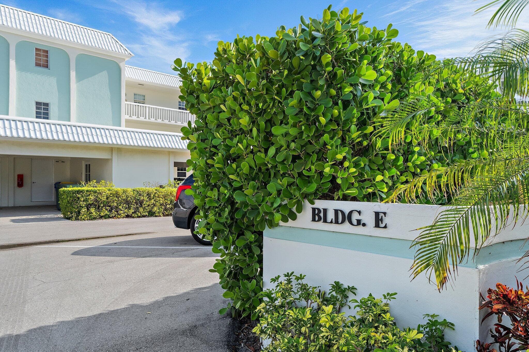 100 Waterway Road E305, Tequesta, FL 33469 57