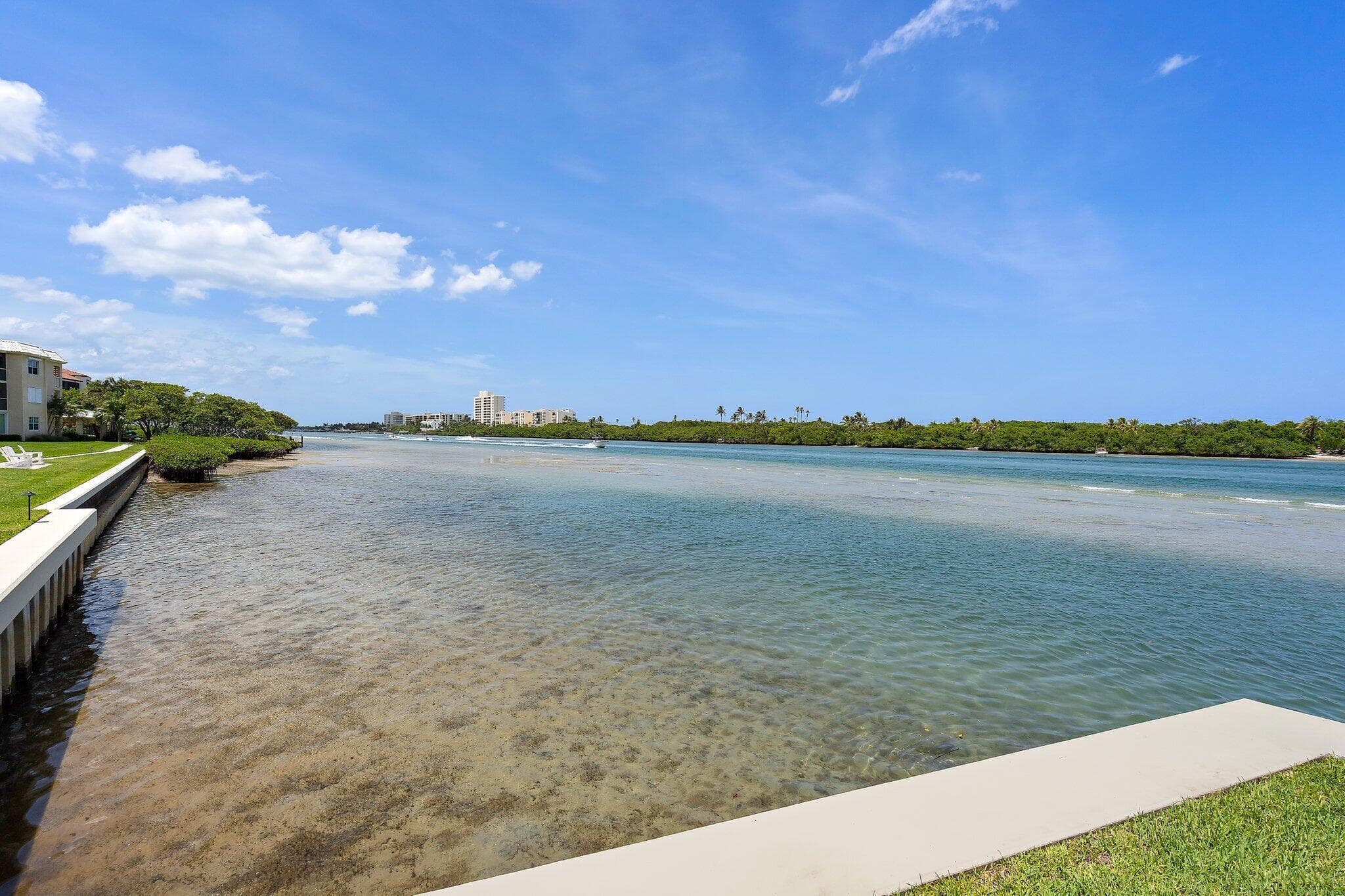 100 Waterway Road E305, Tequesta, FL 33469 77