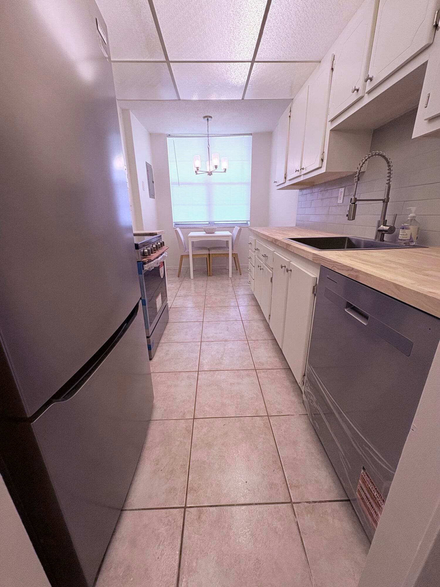 2650 NW 49th Avenue 327, Lauderdale Lakes, FL 33313 25