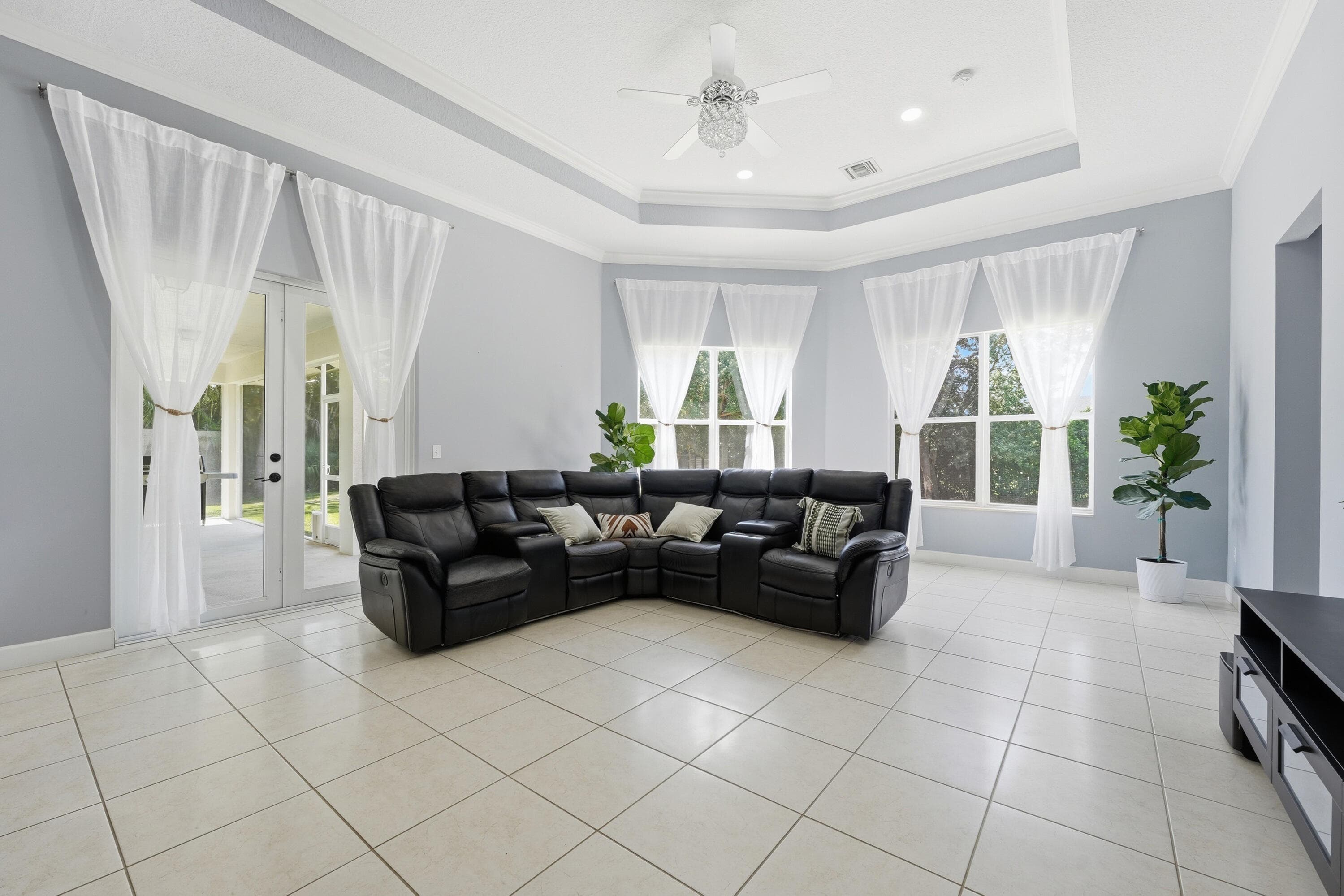 18220 N 90th St Street N, The Acreage, FL 33470 10