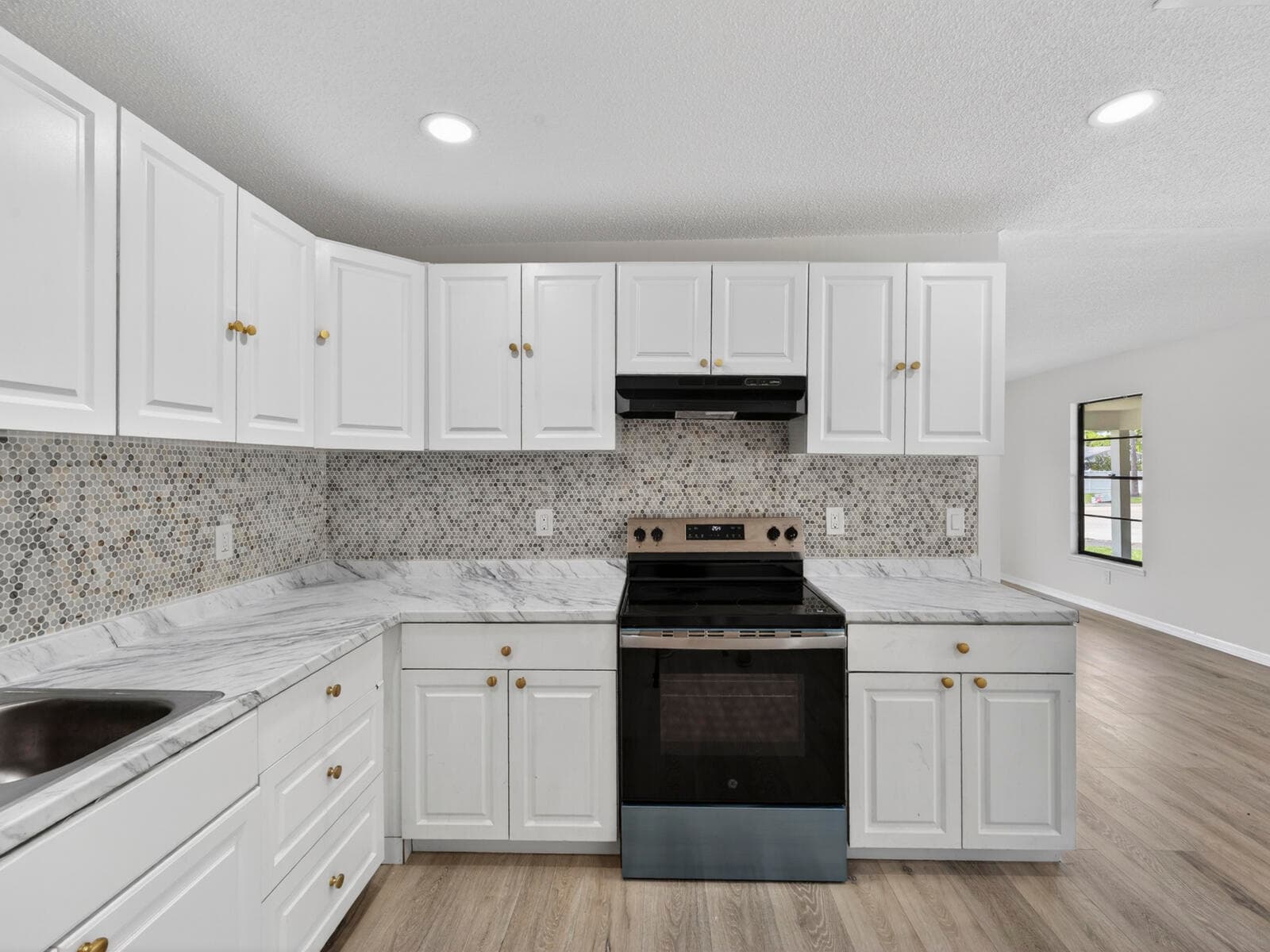 2575 1st Place, Vero Beach, FL 32962 8