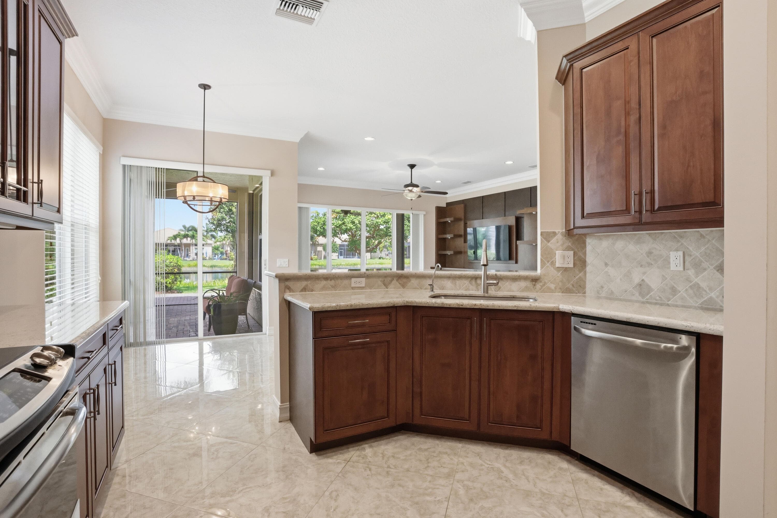 10825 Leaf Bridge Way, Boynton Beach, FL 33473 12