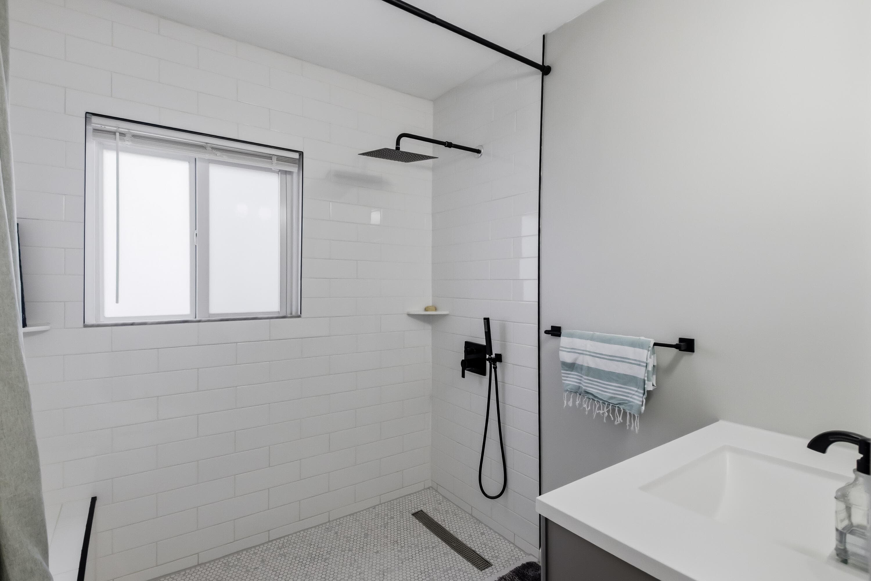 836 NE 17th Terrace, Fort Lauderdale, FL 33304 26