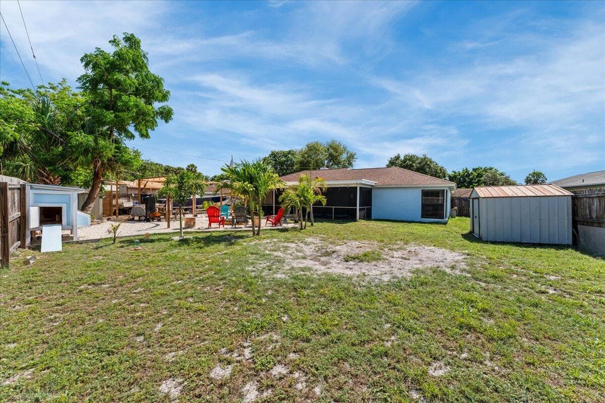 2350 FALLON Boulevard NE, Palm Bay, FL 32907 47