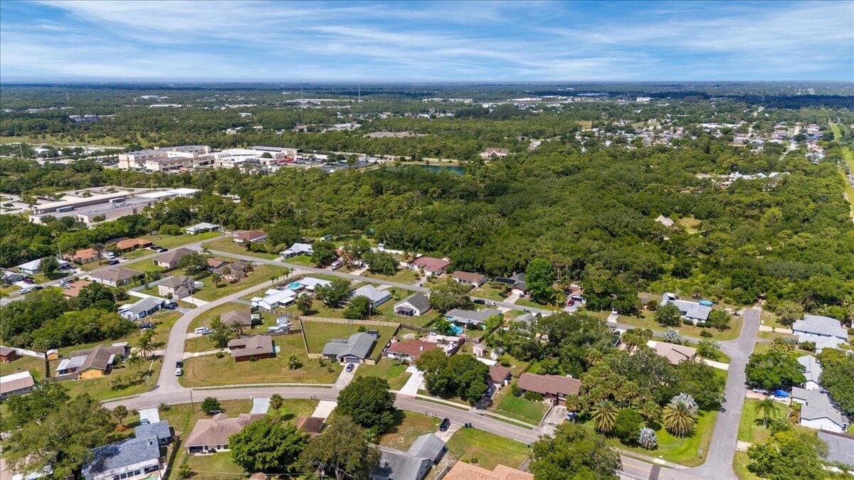 2350 FALLON Boulevard NE, Palm Bay, FL 32907 57