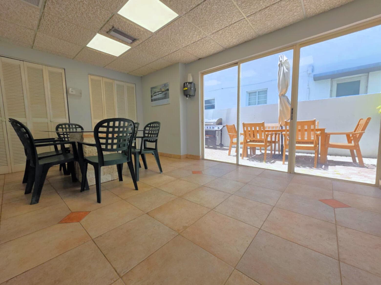 6941 Carlyle Avenue 2e, Miami Beach, FL 33141 20