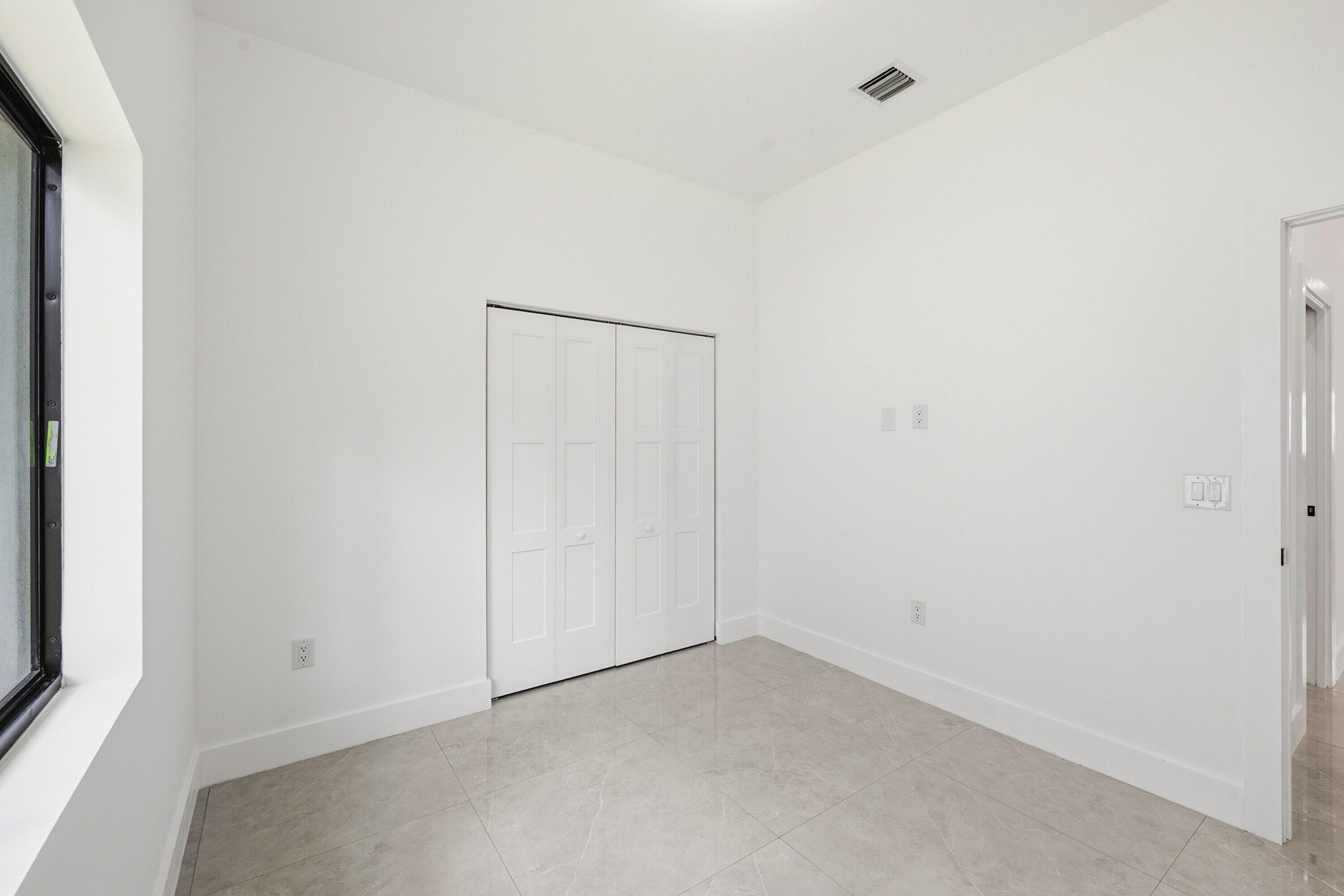 4530 NW 36th Court, Fort Lauderdale, FL 33319 23