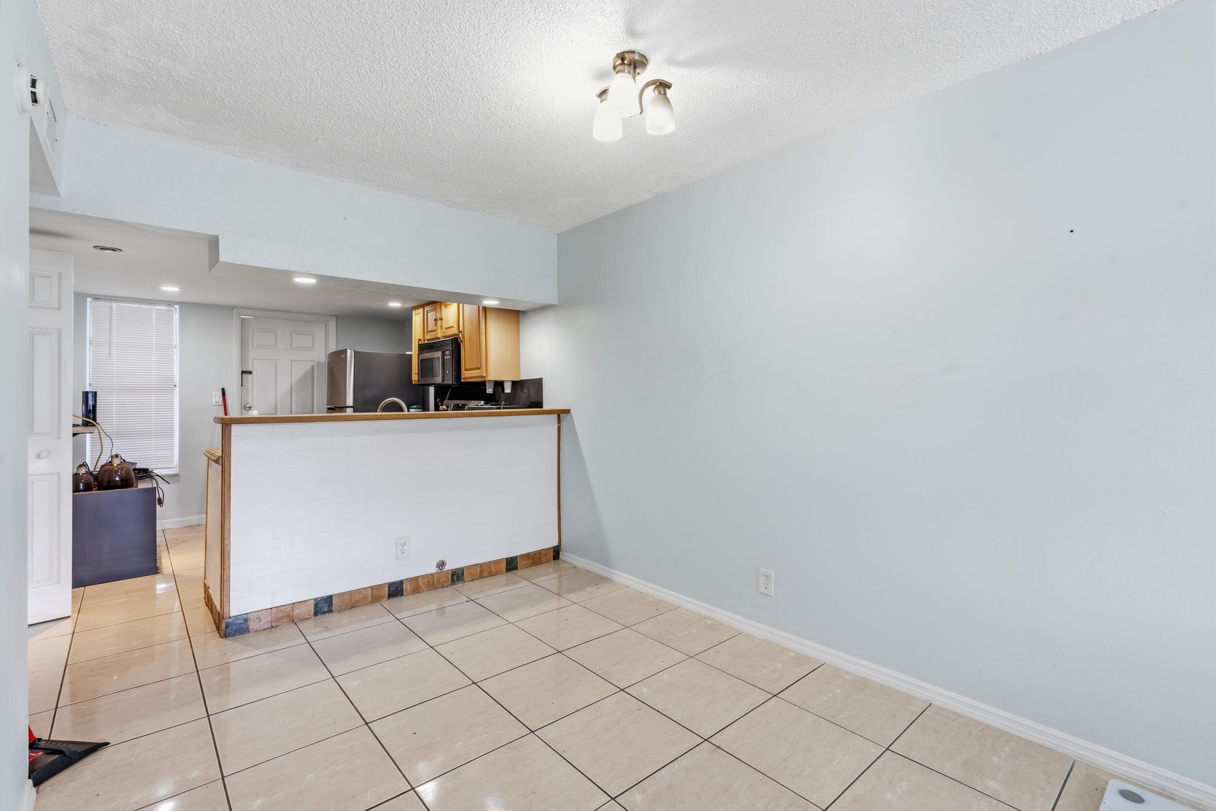 3777 NW 78th Avenue 1b, Davie, FL 33024 7