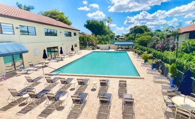 10975 Dolphin Palm Court B, Boynton Beach, FL 33437 40
