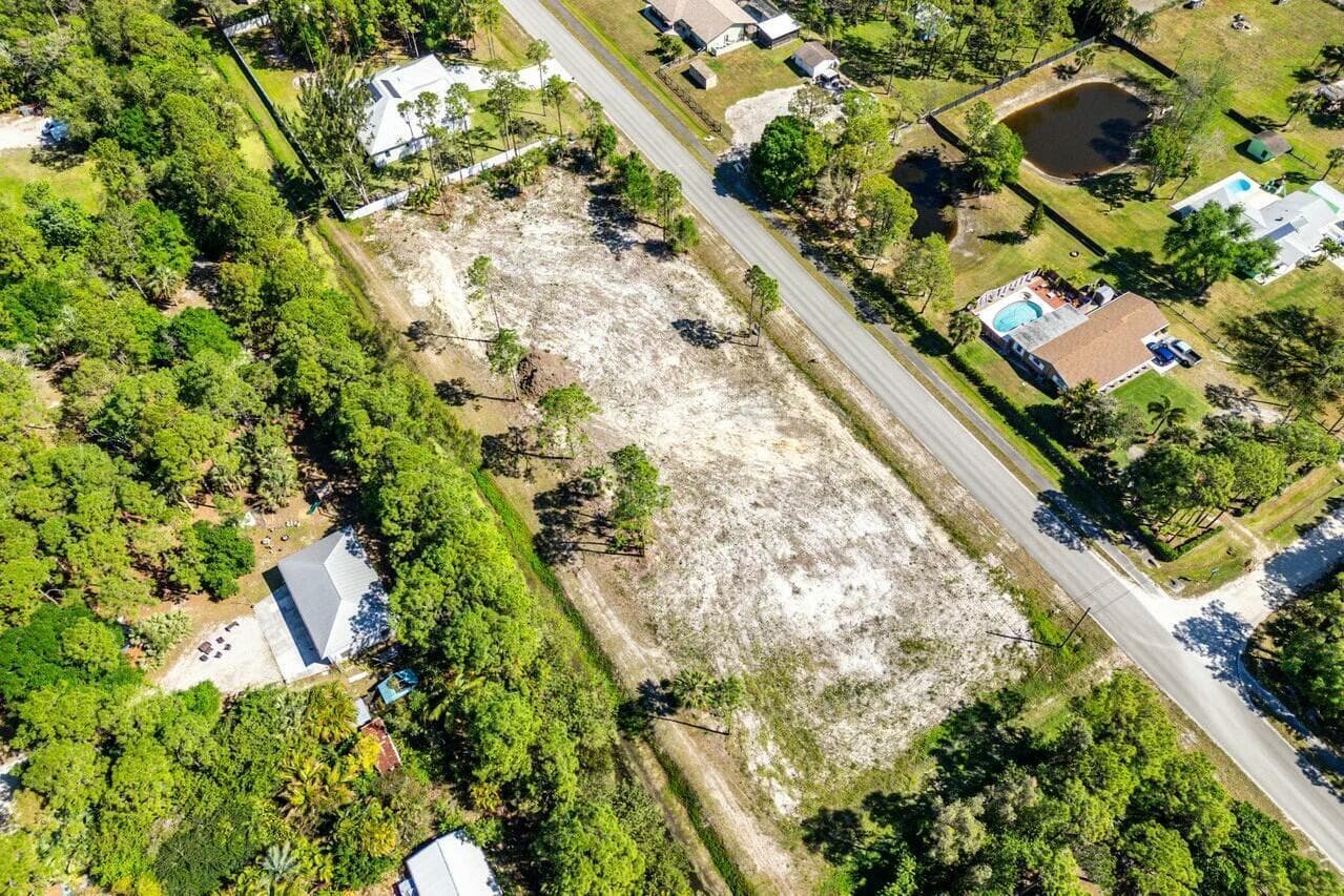 7160 Mellen Lane N, Jupiter Farms, FL 33478 3