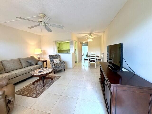 116 Windsor F, West Palm Beach, FL 33417 7