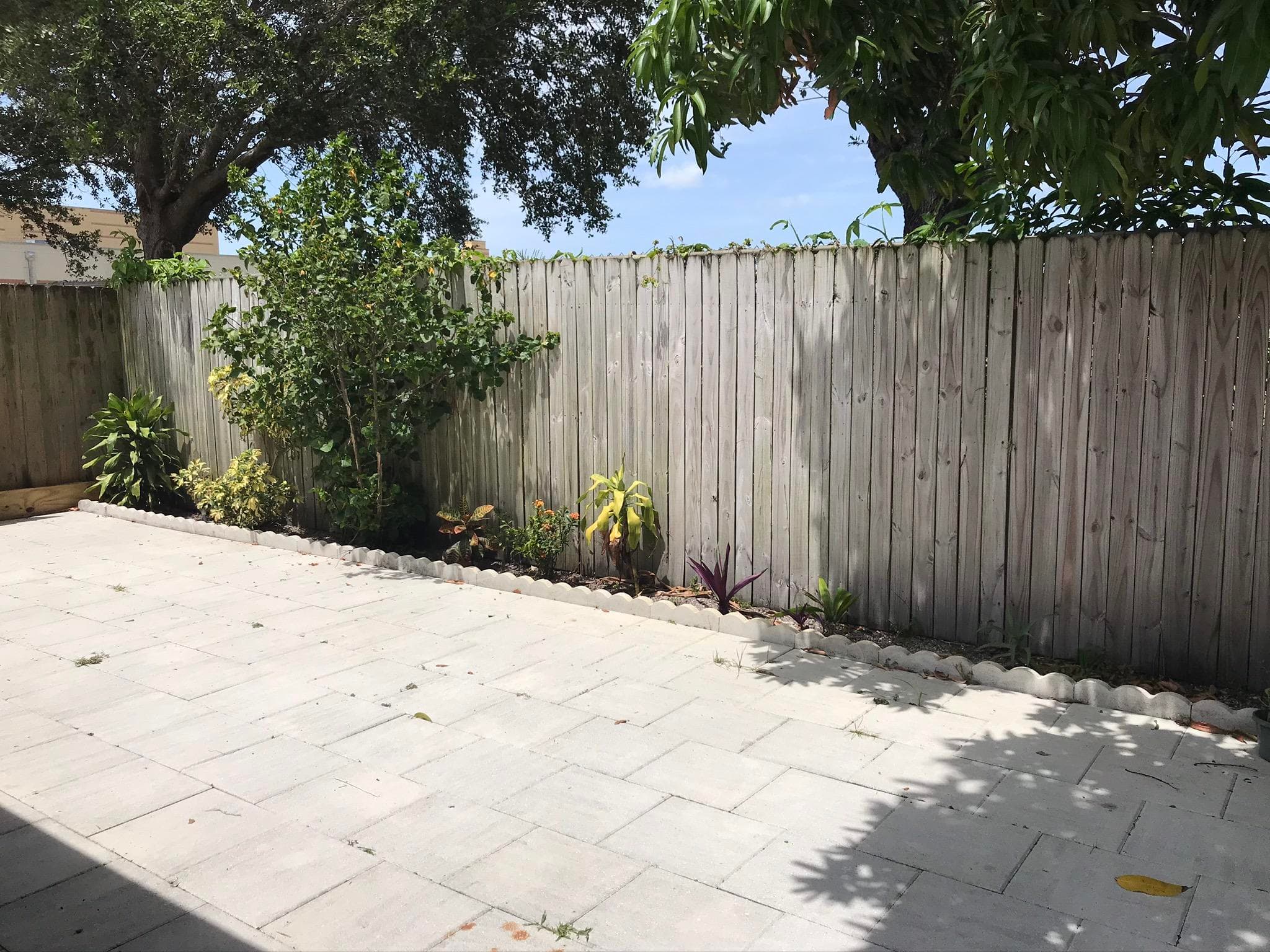 1534 Royal Forest Court, West Palm Beach, FL 33406 4