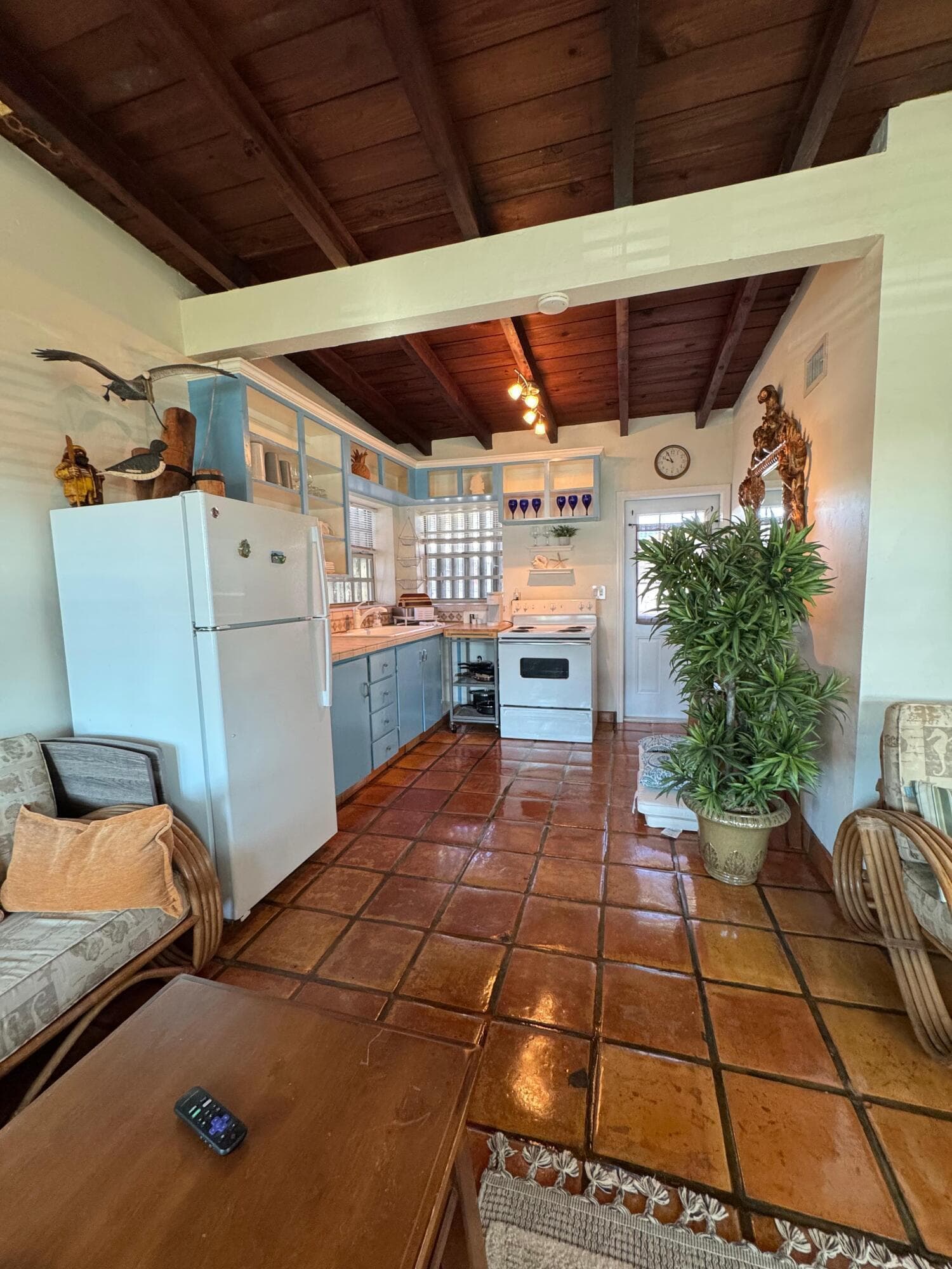 256 E 24th Street, Riviera Beach, FL 33404 11