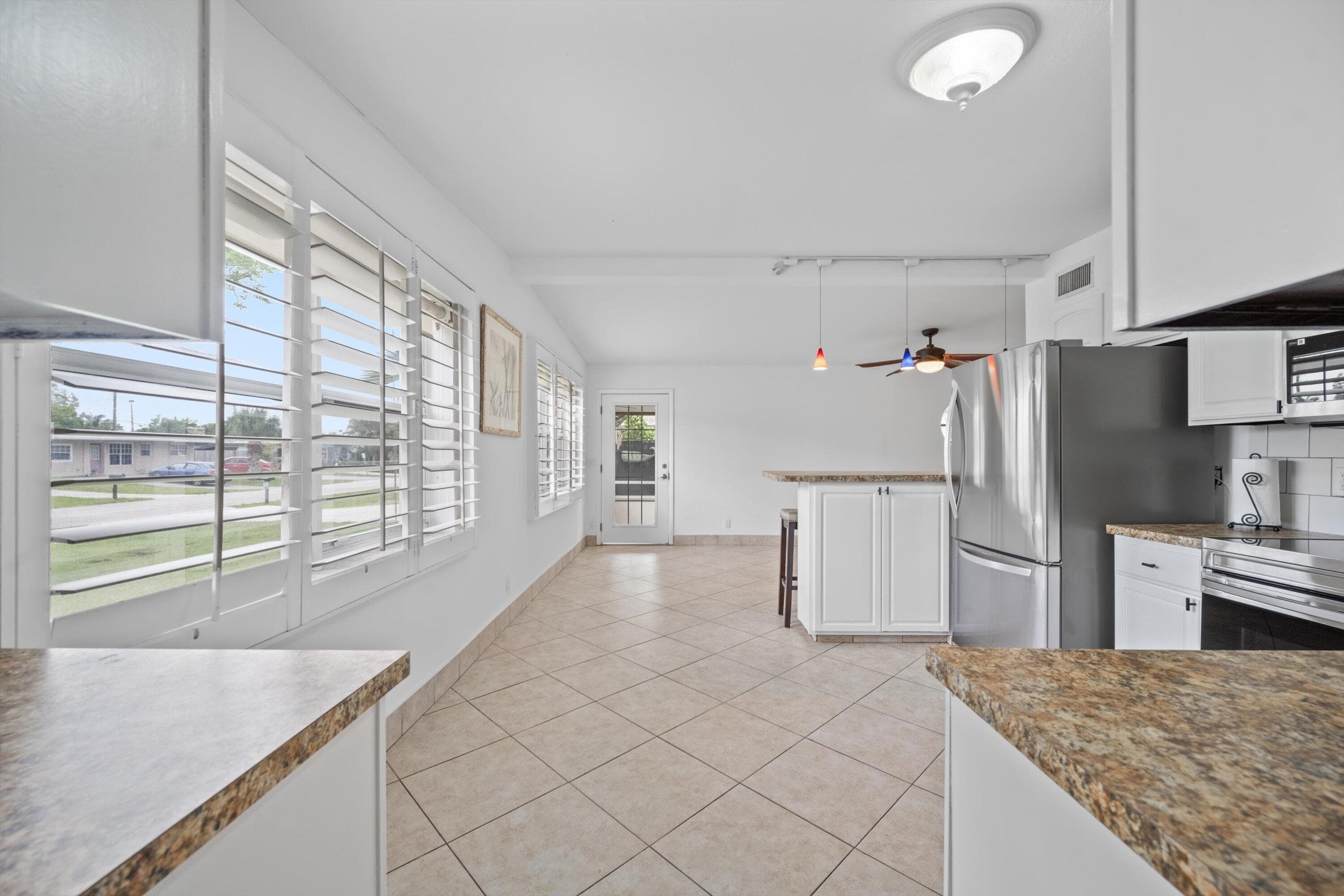 2179 Pepper Road, West Palm Beach, FL 33415 6