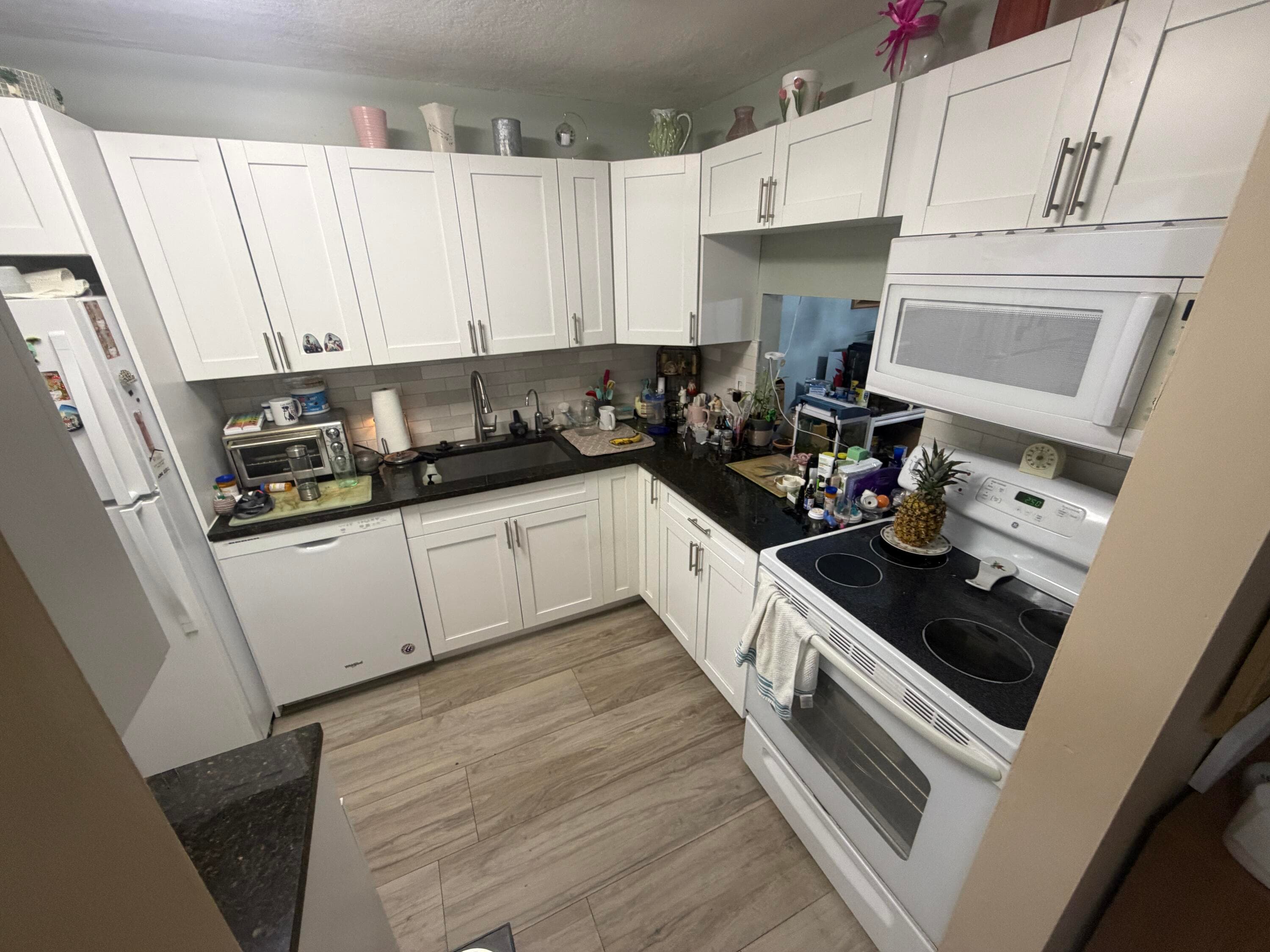 212 Lake Susan Lane, West Palm Beach, FL 33411 37