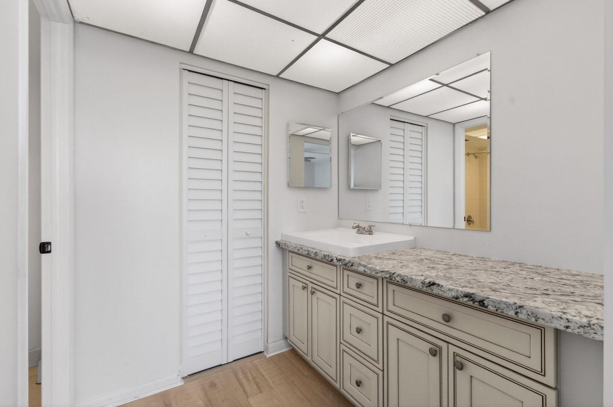 12 Royal Palm Way 501, Boca Raton, FL 33432 31