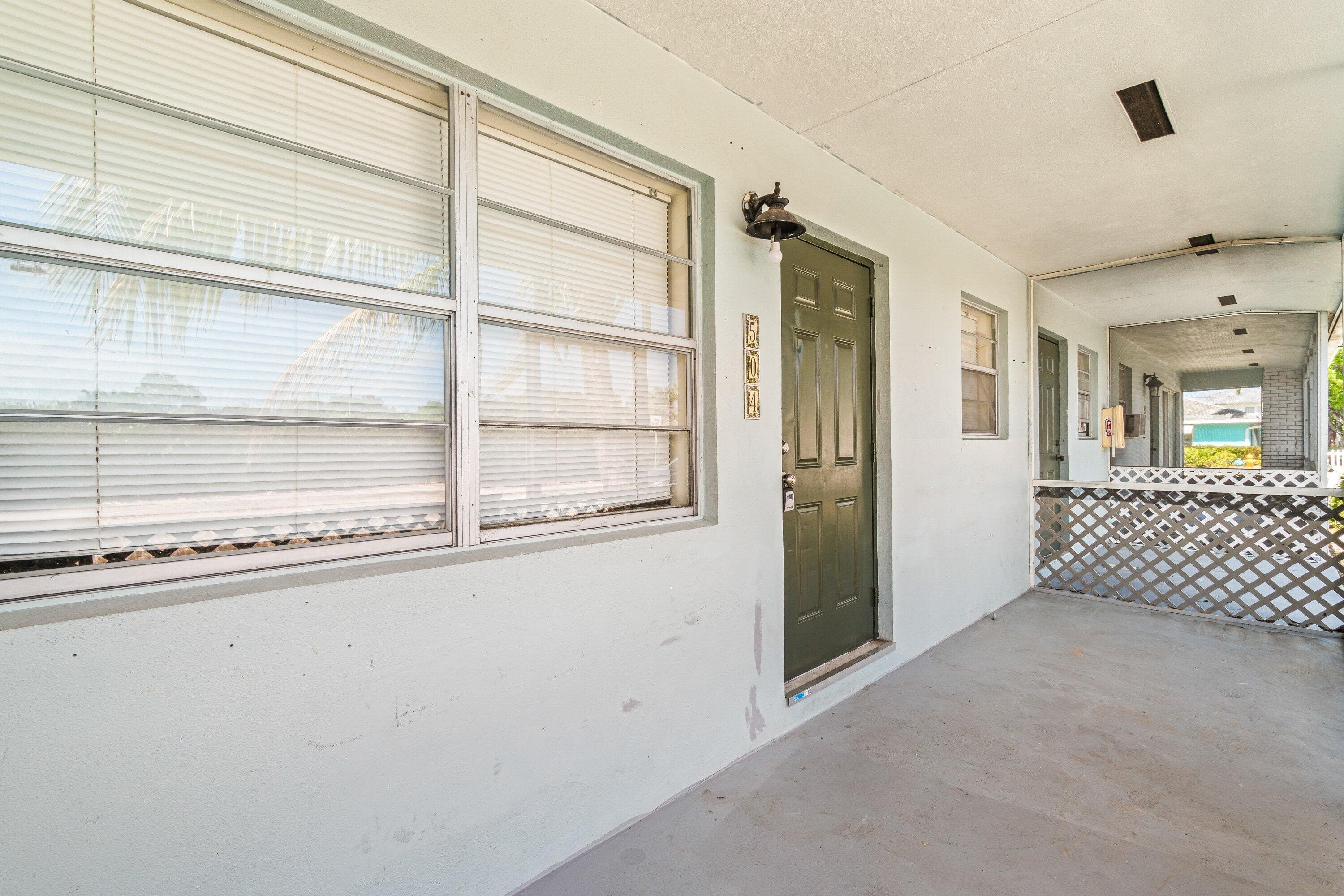 504 9th Avenue N 508, Lake Worth Beach, FL 33460 6