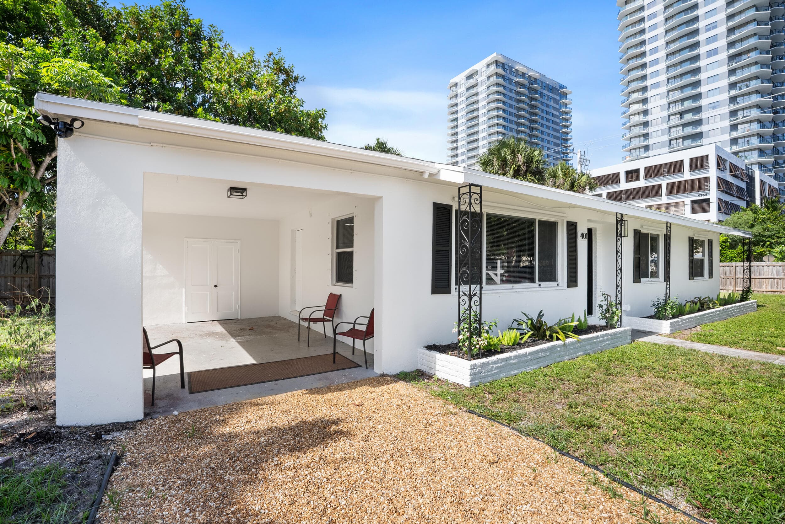 401 42nd Street, West Palm Beach, FL 33407 25