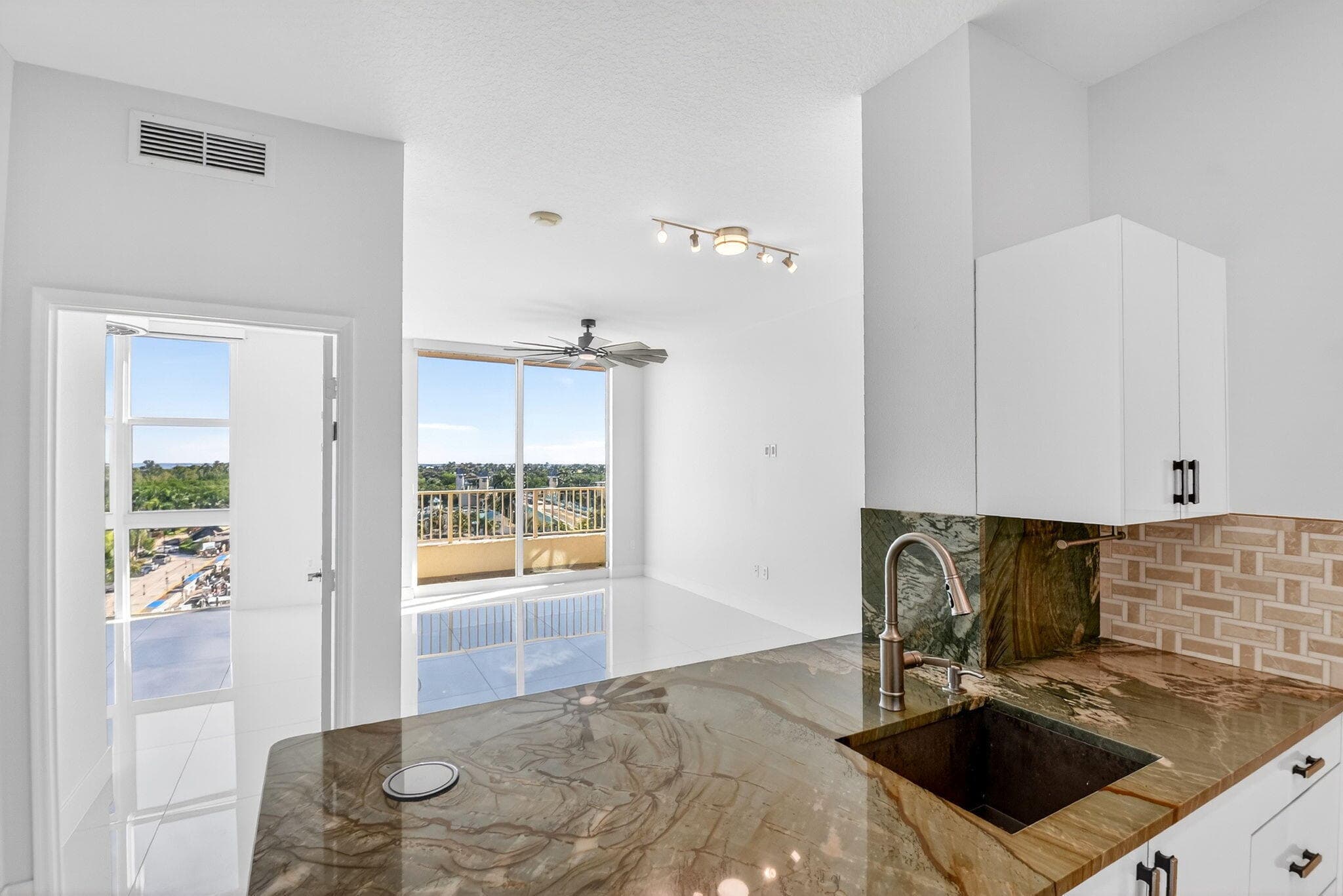 100 NE 6th Street Ph 704, Boynton Beach, FL 33435 2