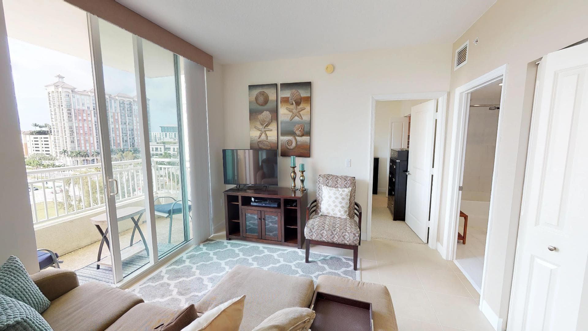 480 Hibiscus Street 835, West Palm Beach, FL 33401 5