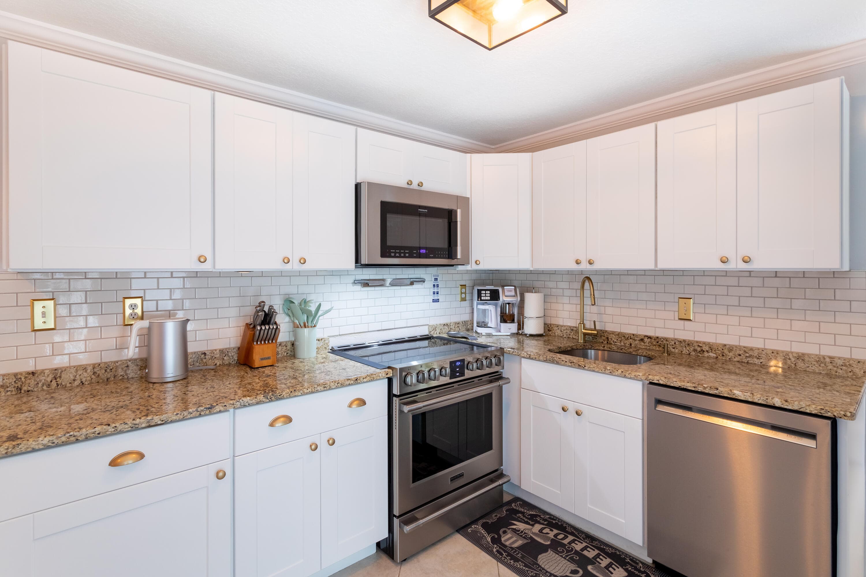 9507 Bellewood Street, Palm Beach Gardens, FL 33410 27