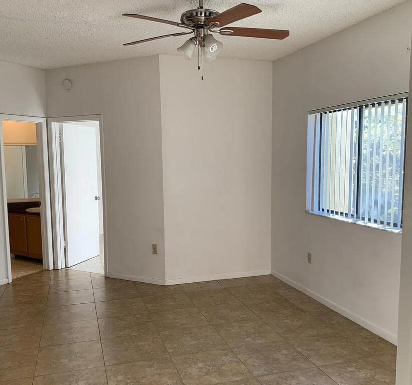 2445 SW 18th Terrace 703, Fort Lauderdale, FL 33315 8