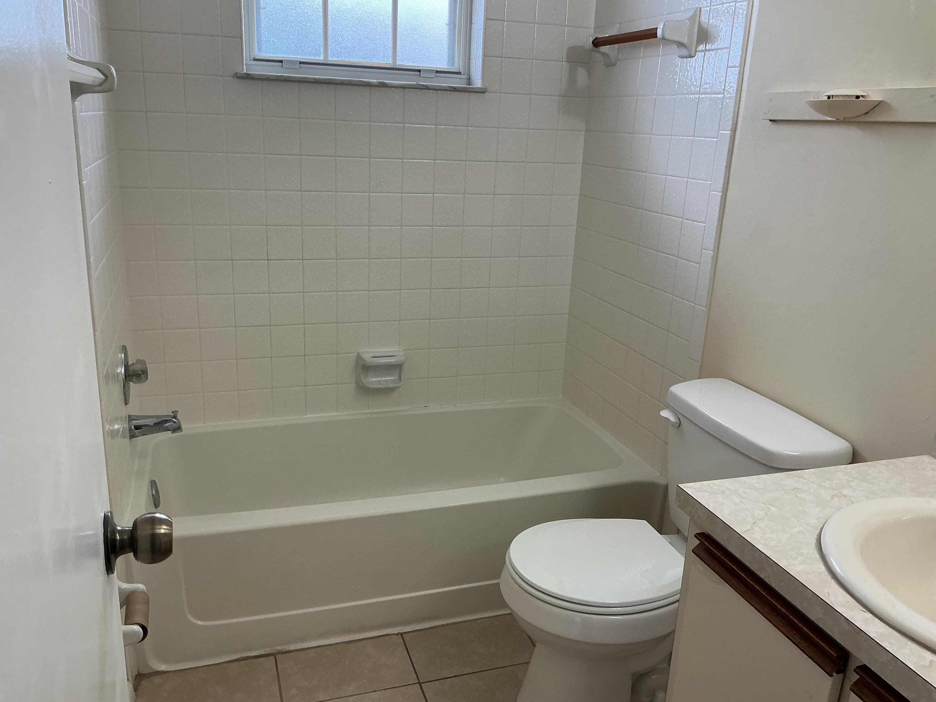 1550 SE Royal Green Circle P- 201, Port St. Lucie, FL 34952 7