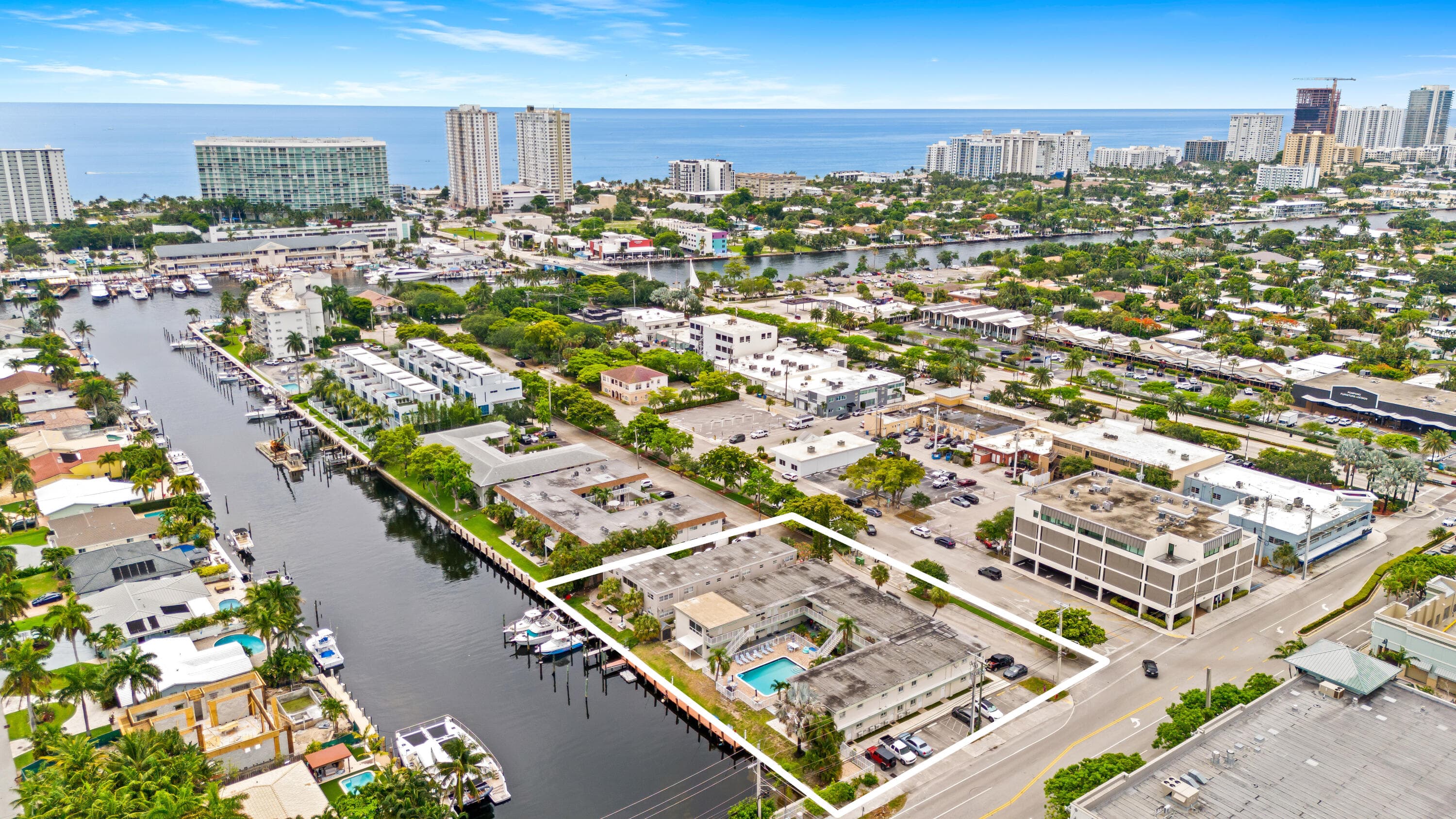 2601 NE 1st Street 17, Pompano Beach, FL 33062 19
