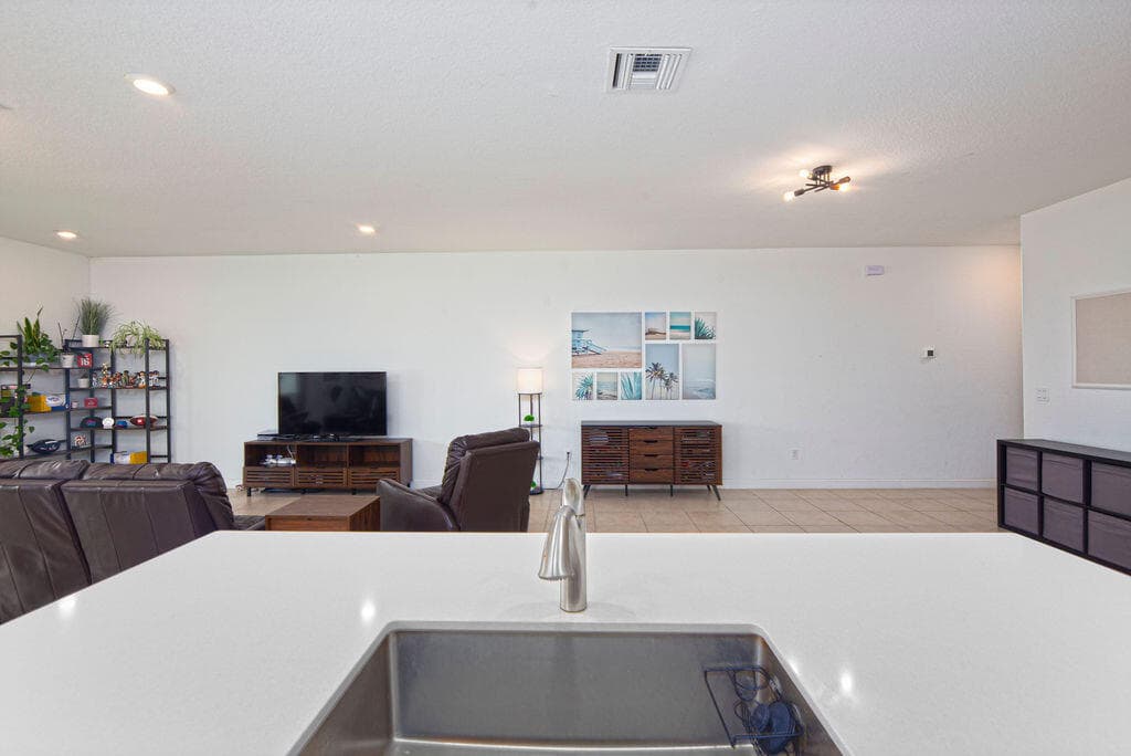 7647 NW Old Grove Lane, Port St. Lucie, FL 34987 13
