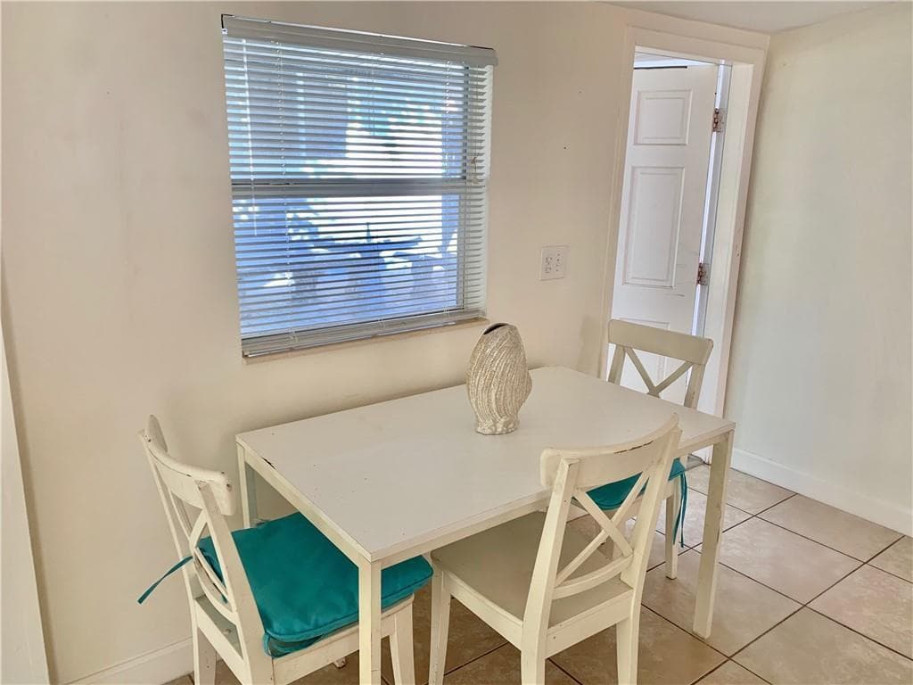 623 SW 5th Avenue, Fort Lauderdale, FL 33315 8