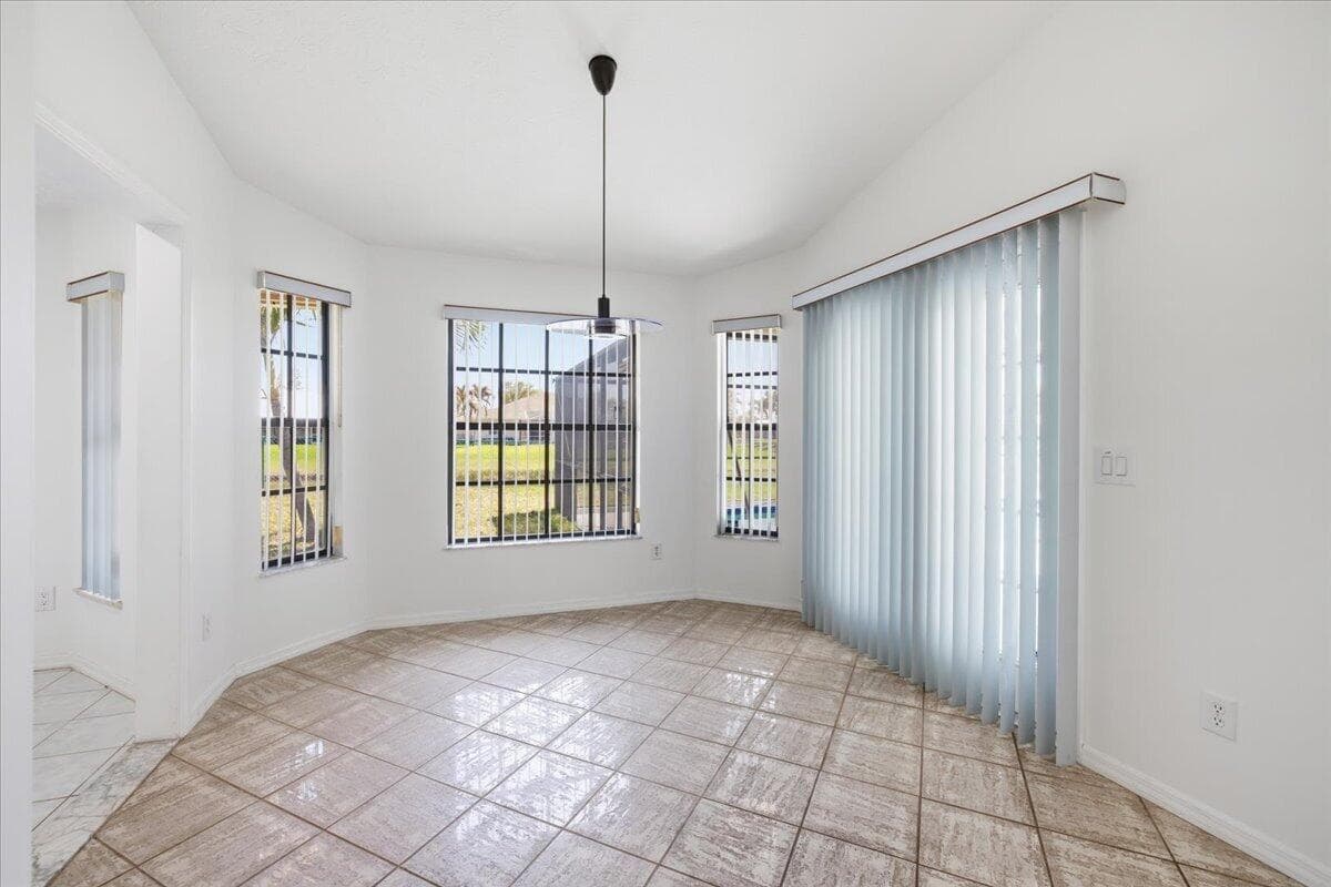 1902 SE Gaskins Circle, Port St. Lucie, FL 34952 13