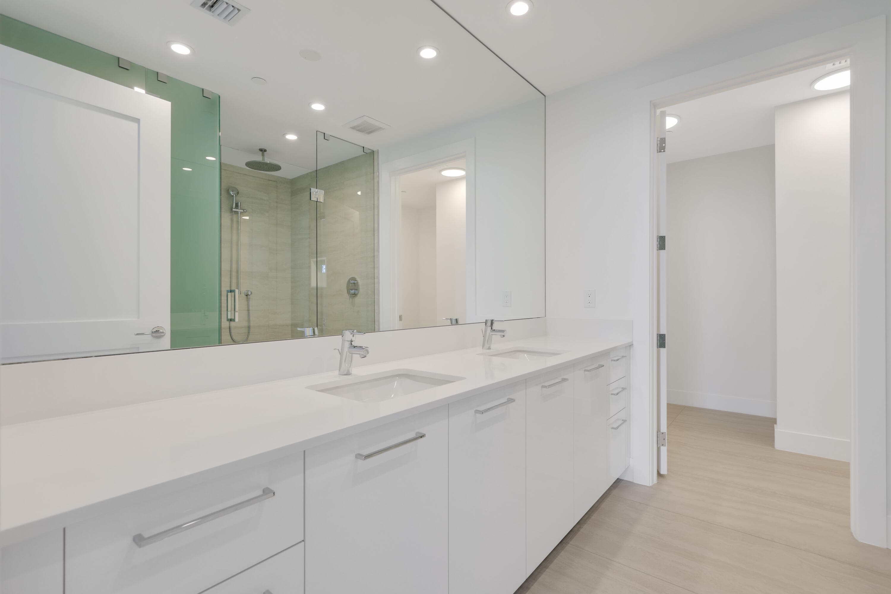 151 N Seabreeze Boulevard 903, Fort Lauderdale, FL 33304 16