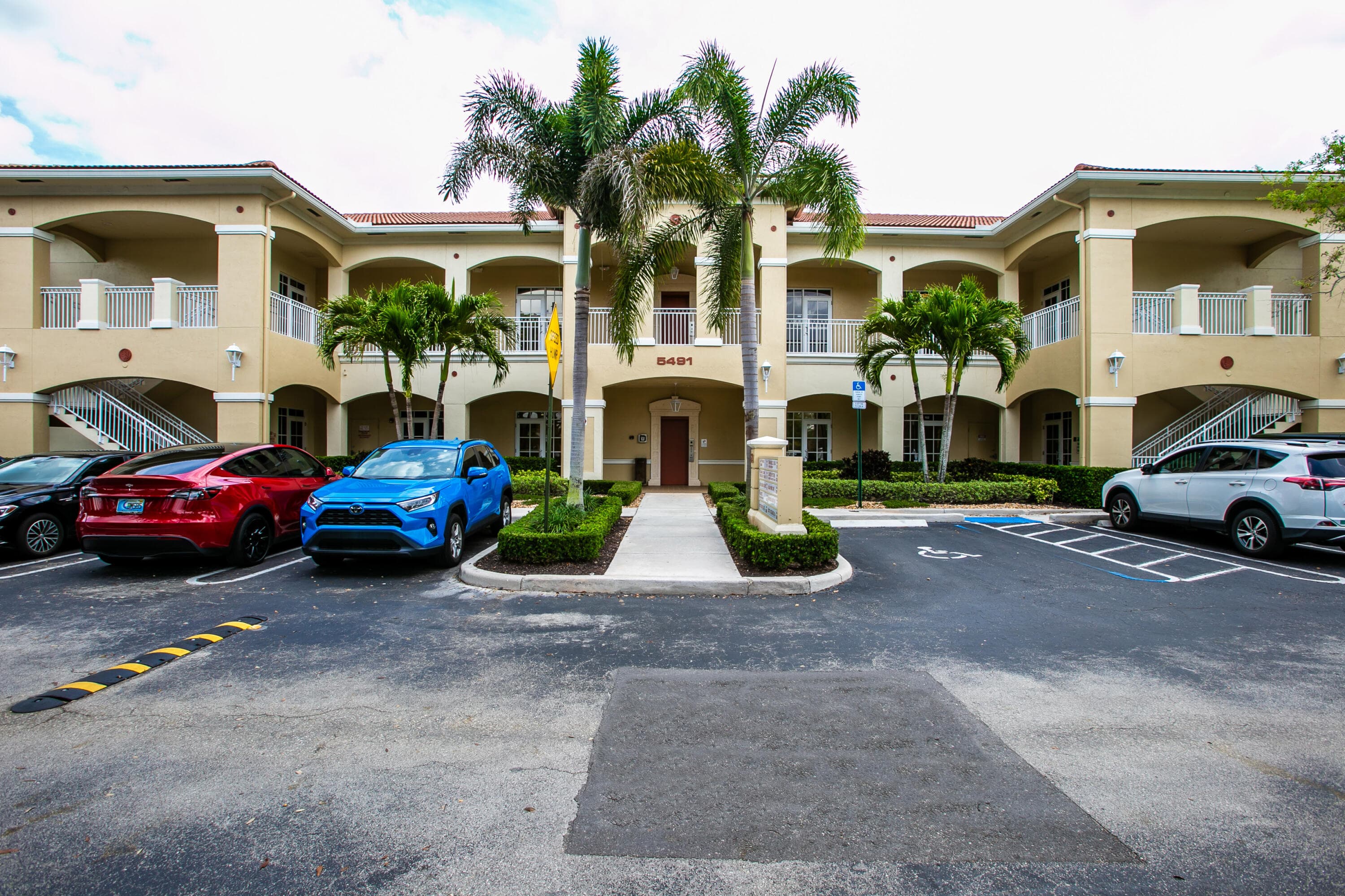 5491 N University Drive 103, Coral Springs, FL 33067