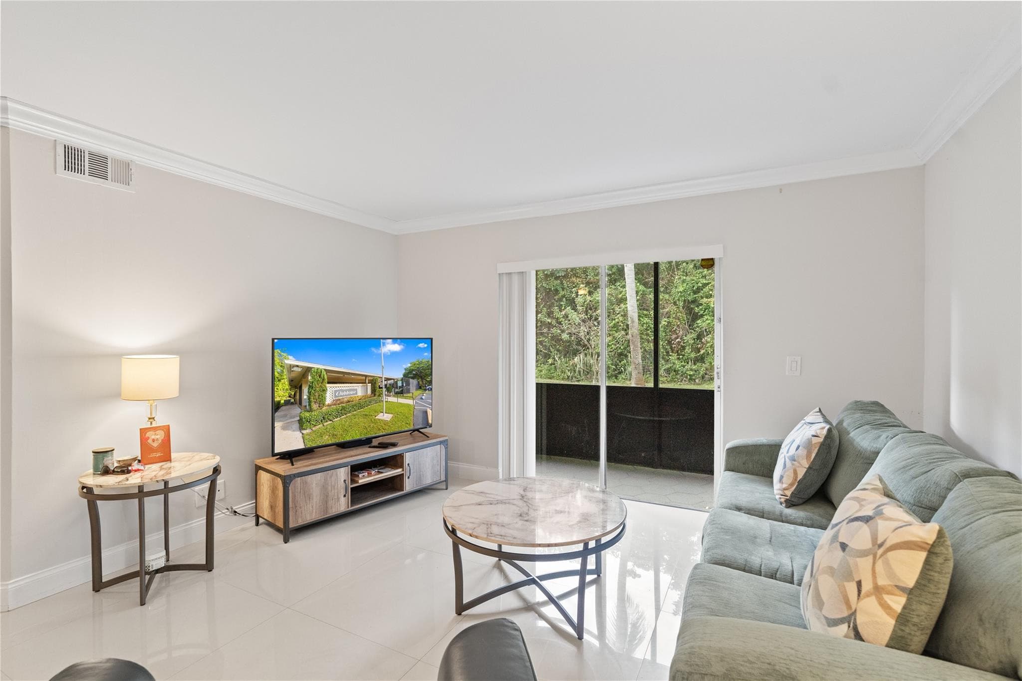 567 Trace Circle 104, Deerfield Beach, FL 33441 5