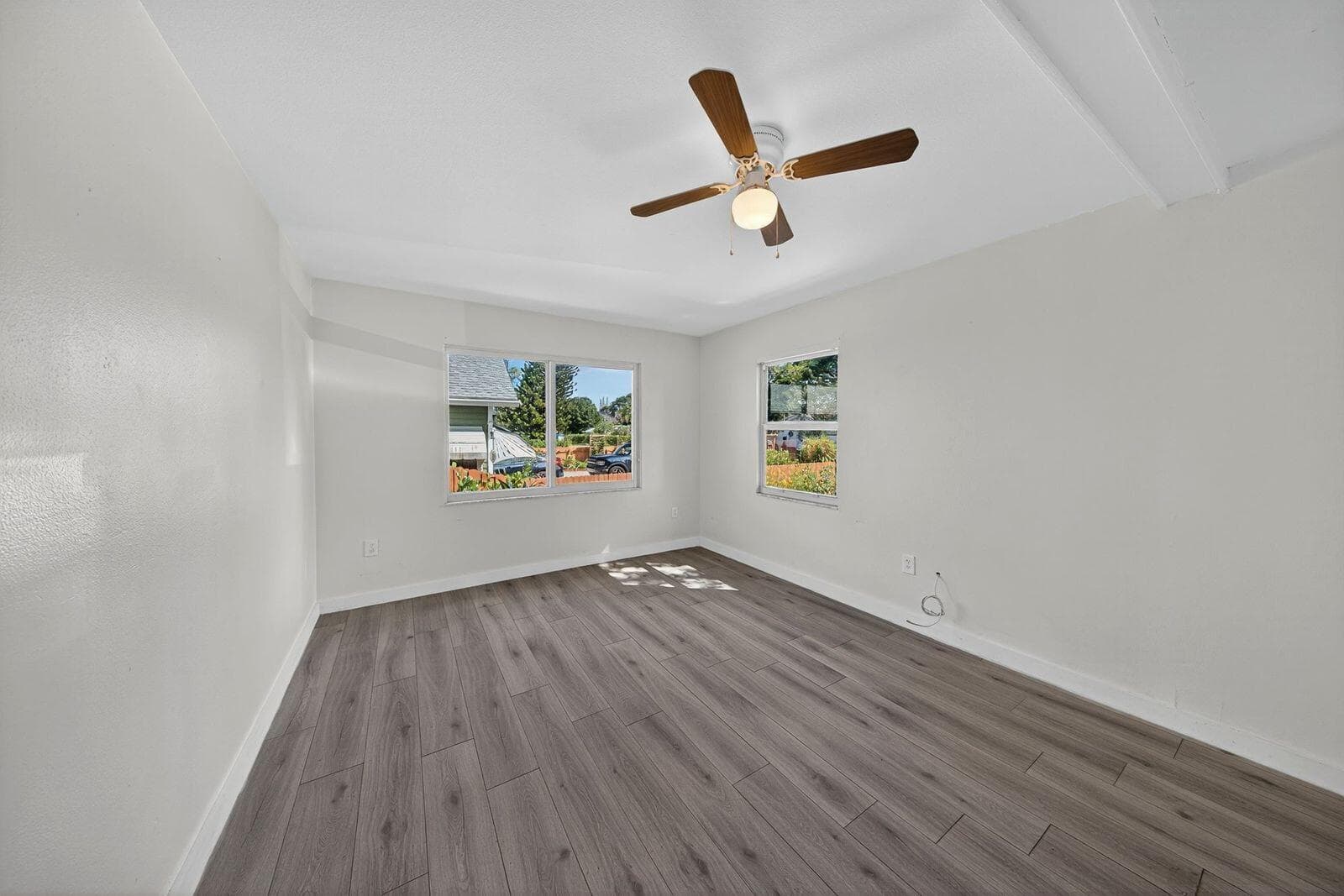 117 NE 8th Street, Pompano Beach, FL 33060 28