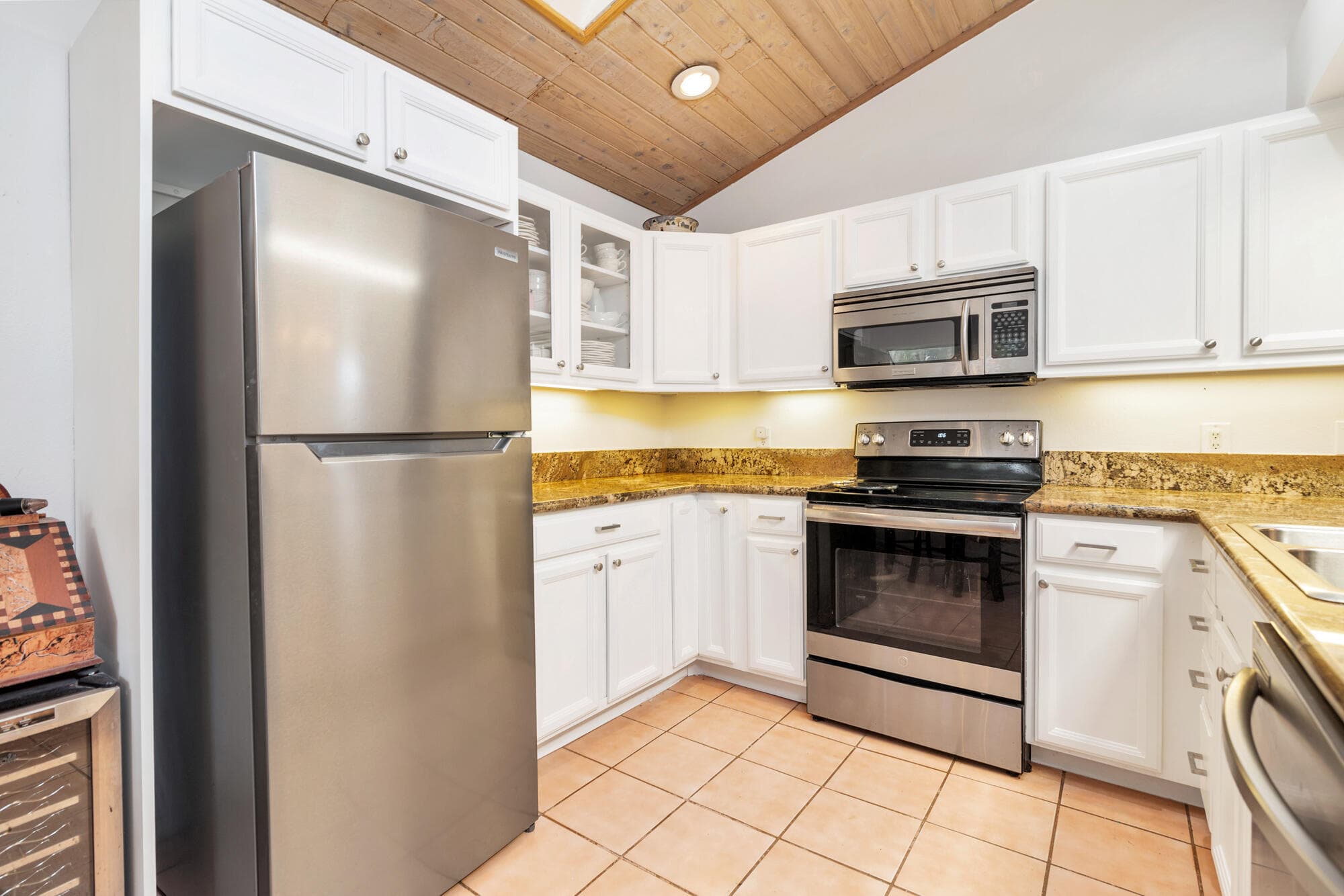 9358 Heathridge Drive, West Palm Beach, FL 33411 6