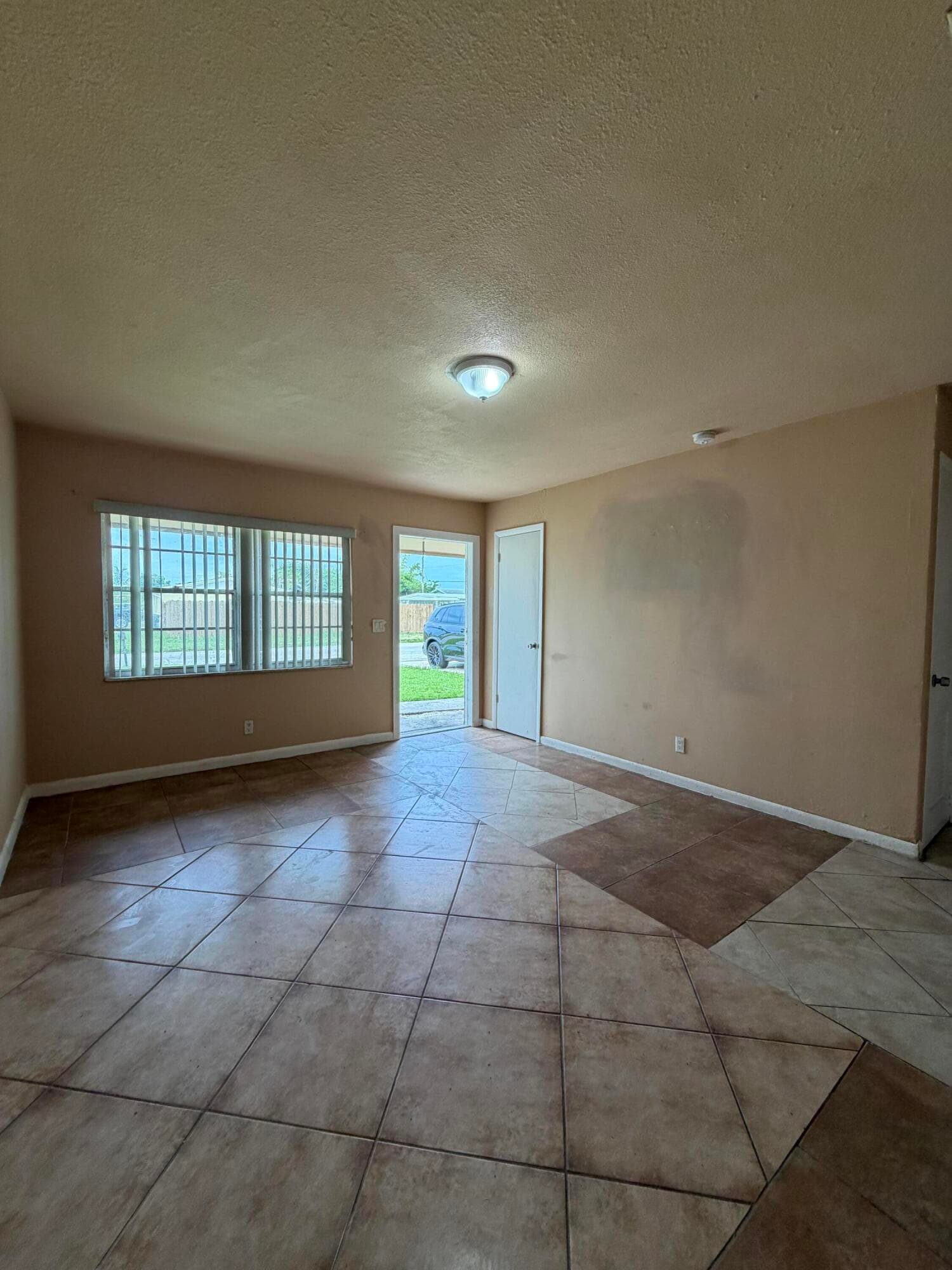 3243 Grove Road, Boynton Beach, FL 33435 4