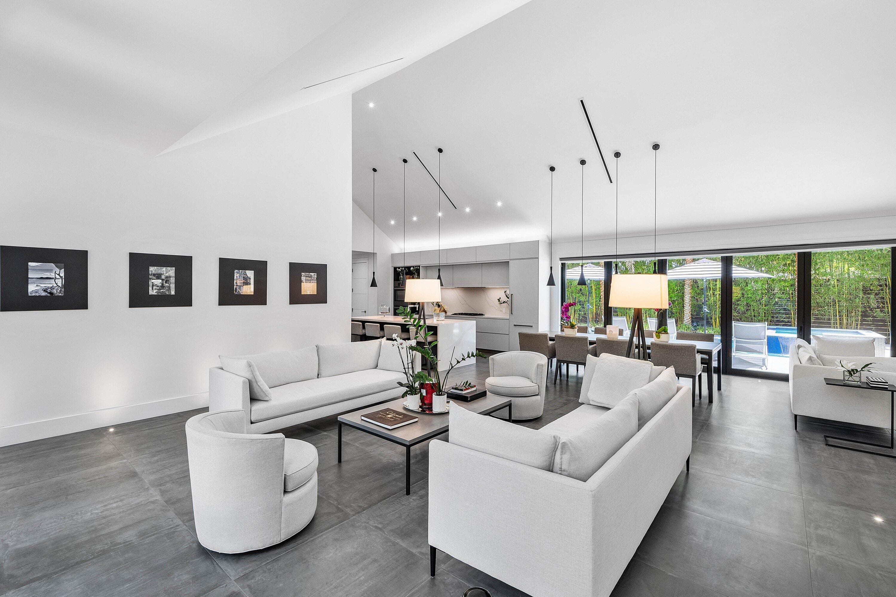 1275 N Swinton Avenue, Delray Beach, FL 33444 18