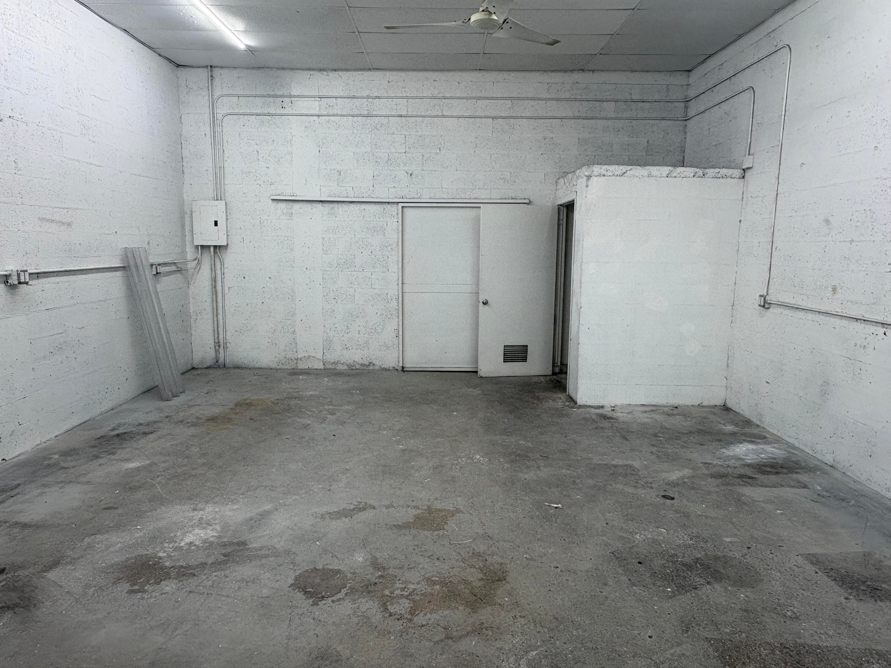 832 NW 1st Street, Fort Lauderdale, FL 33311 7