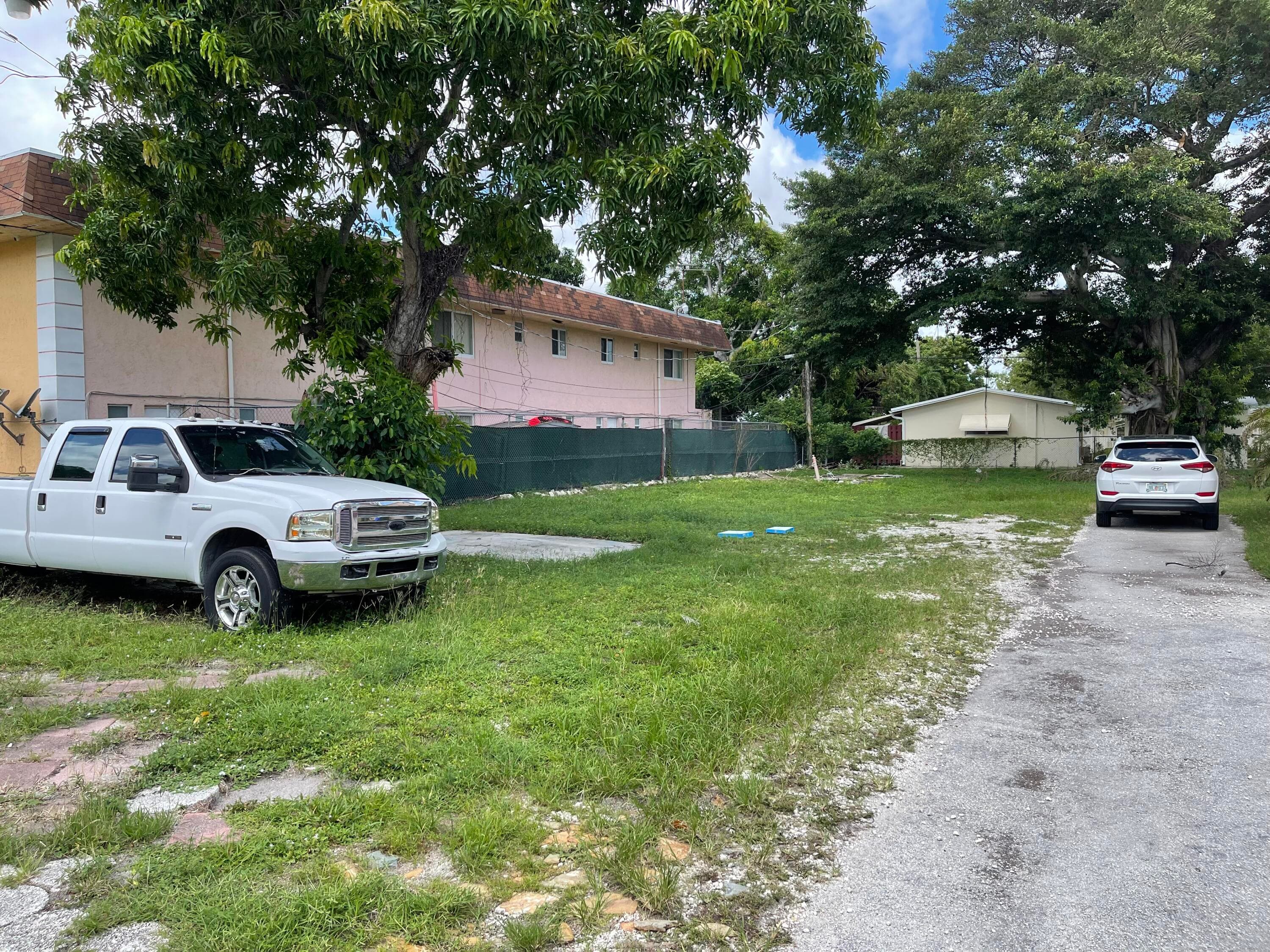 2243 Polk Street, Hollywood, FL 33020 10