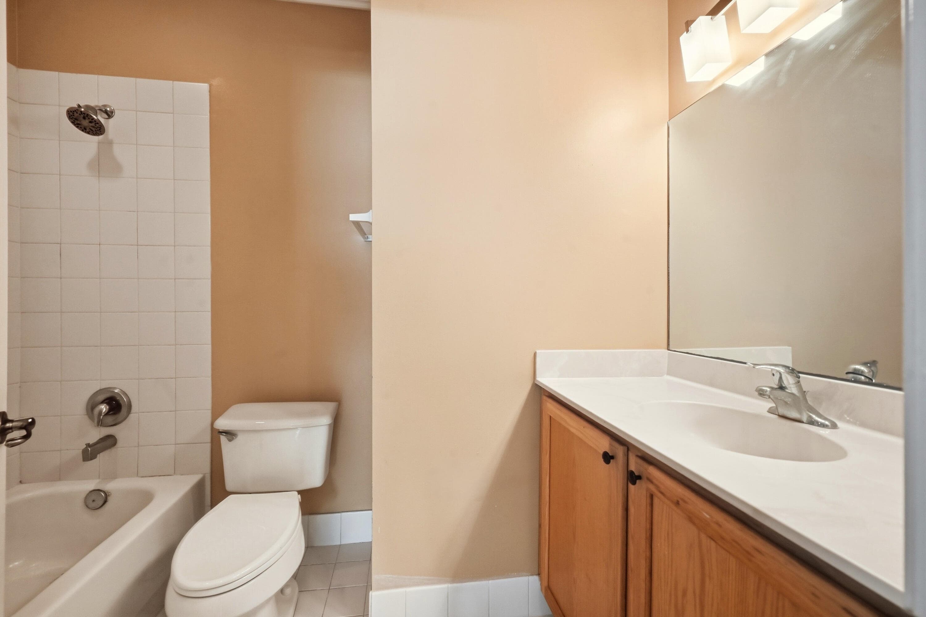 421 Gazetta Way, West Palm Beach, FL 33413 47