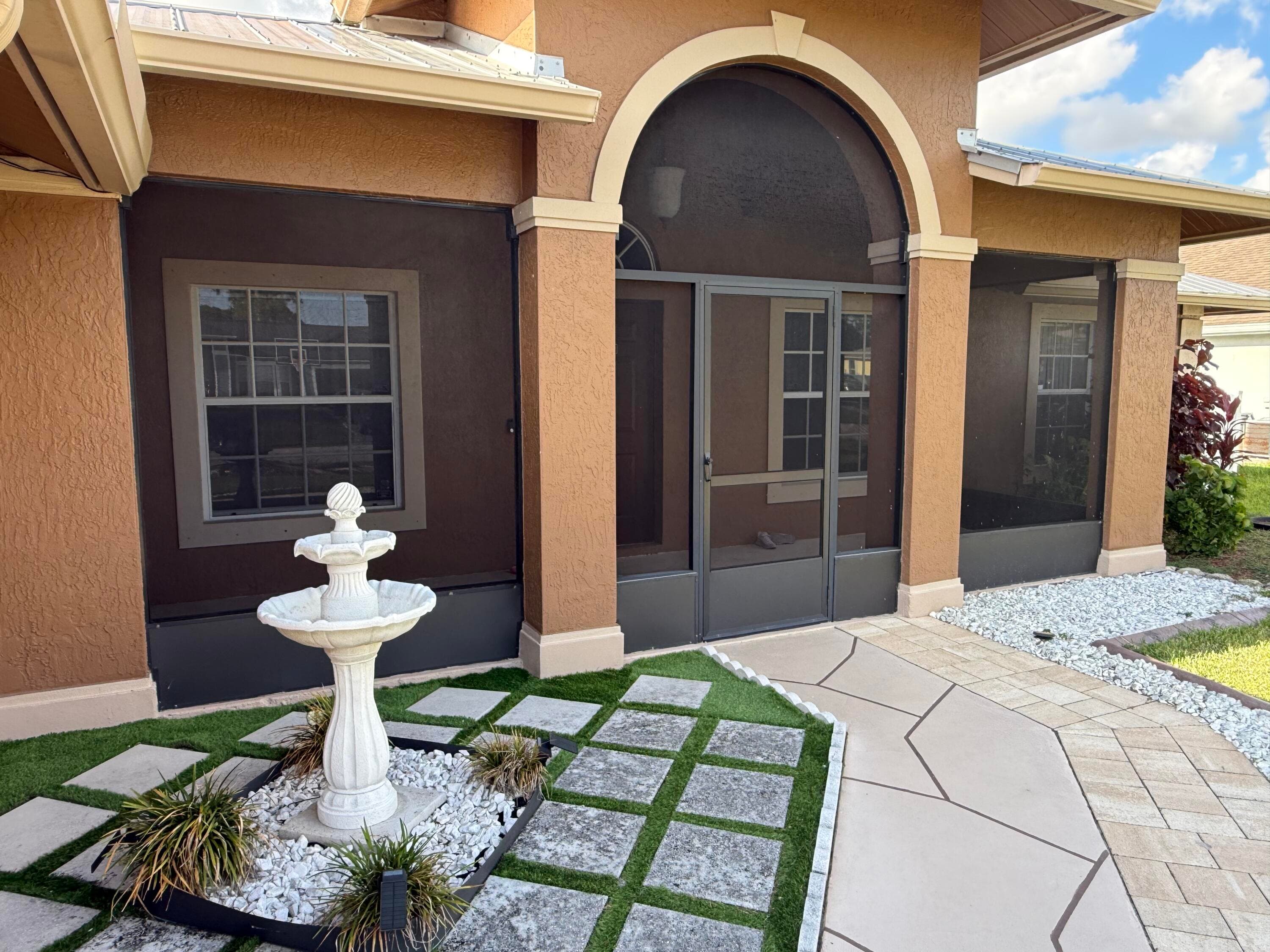 1481 SW Jacksonville Avenue, Port St. Lucie, FL 34953 3