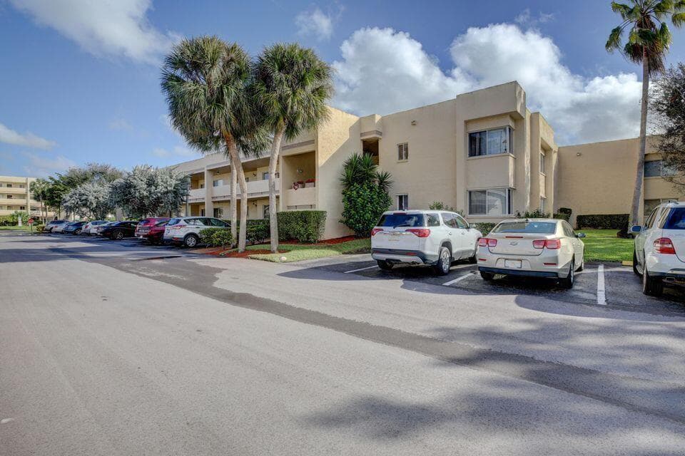 3212 Strawflower Way 204, Lake Worth, FL 33467 12