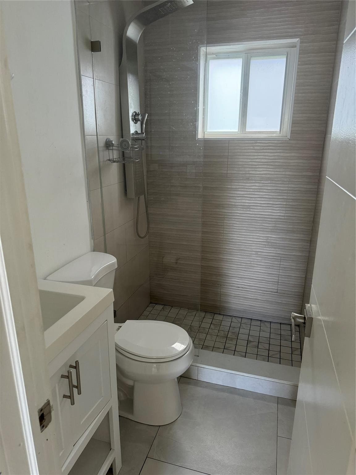 2201 Greene Street 1, Hollywood, FL 33020 5