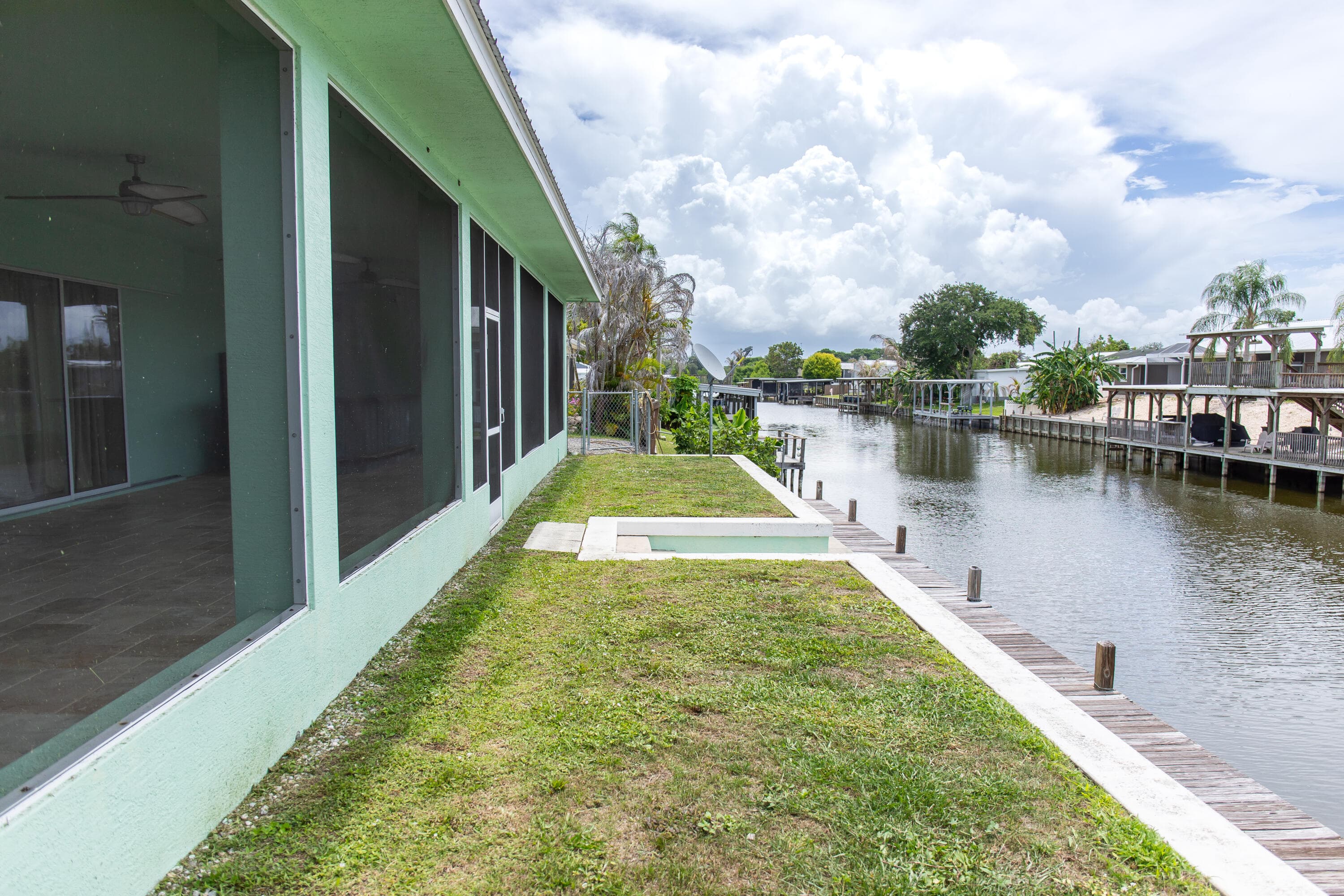 2406 SE 31st Street SE, Okeechobee, FL 34974 8