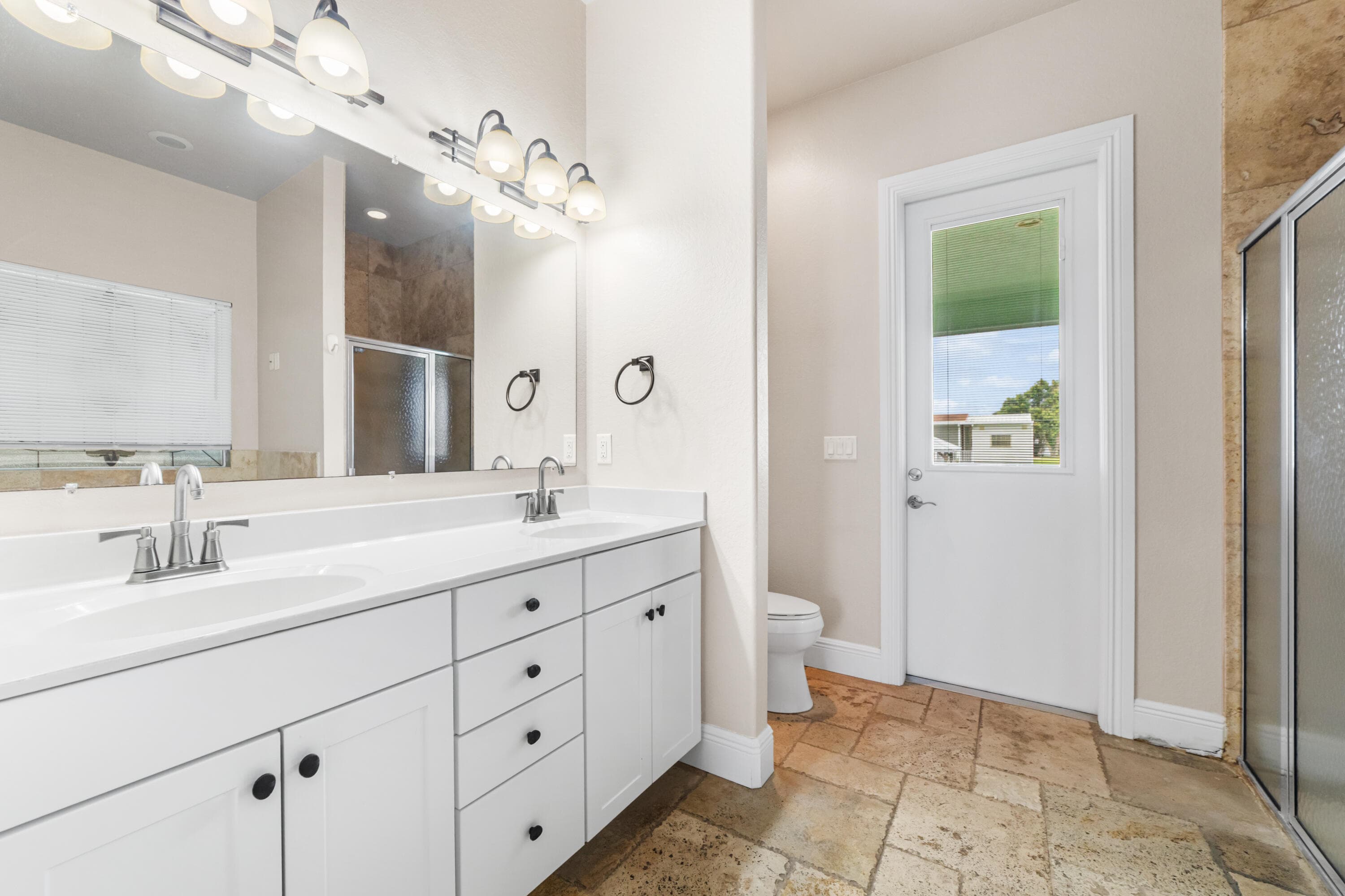 2406 SE 31st Street SE, Okeechobee, FL 34974 60