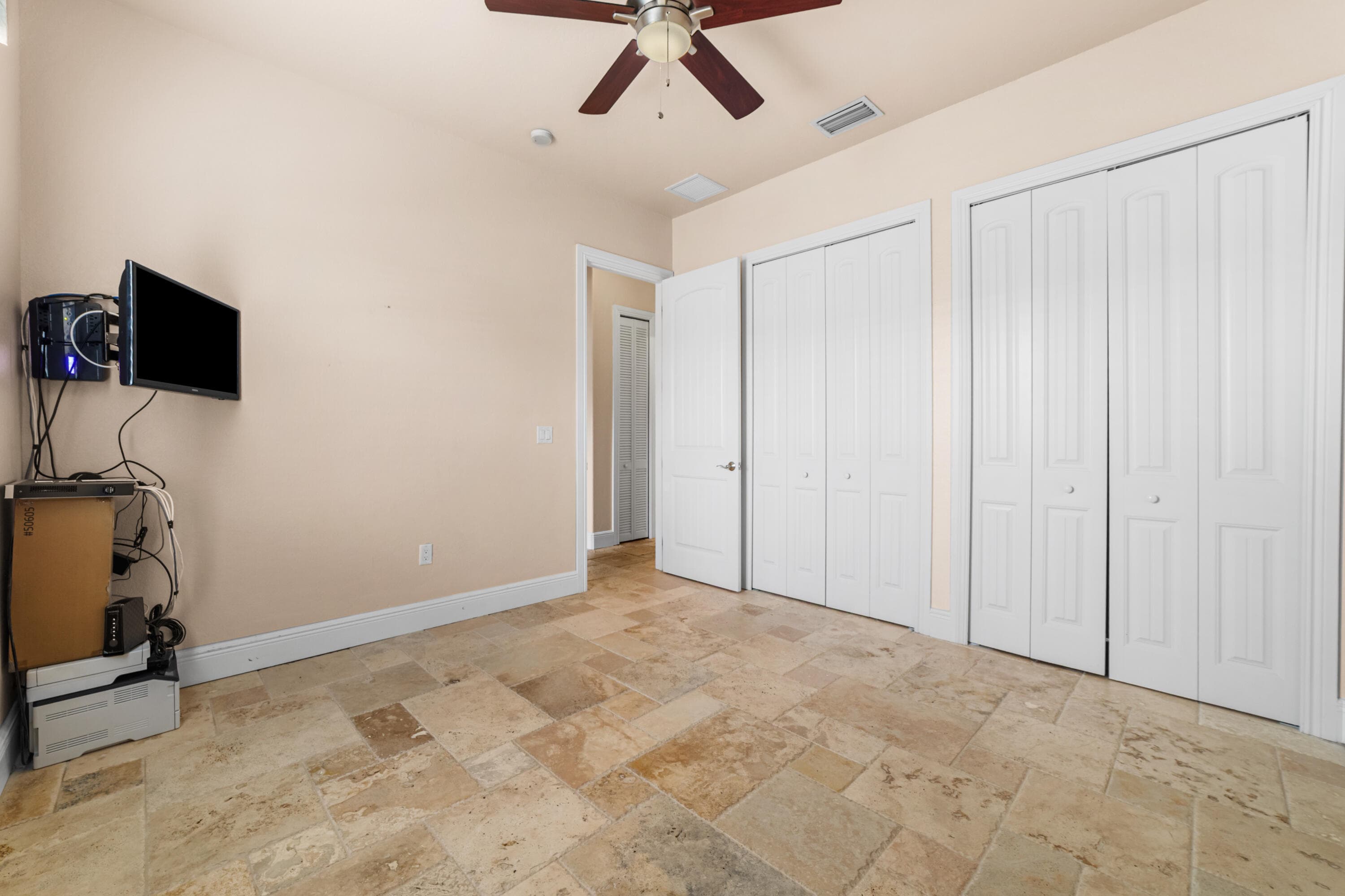 2406 SE 31st Street SE, Okeechobee, FL 34974 57
